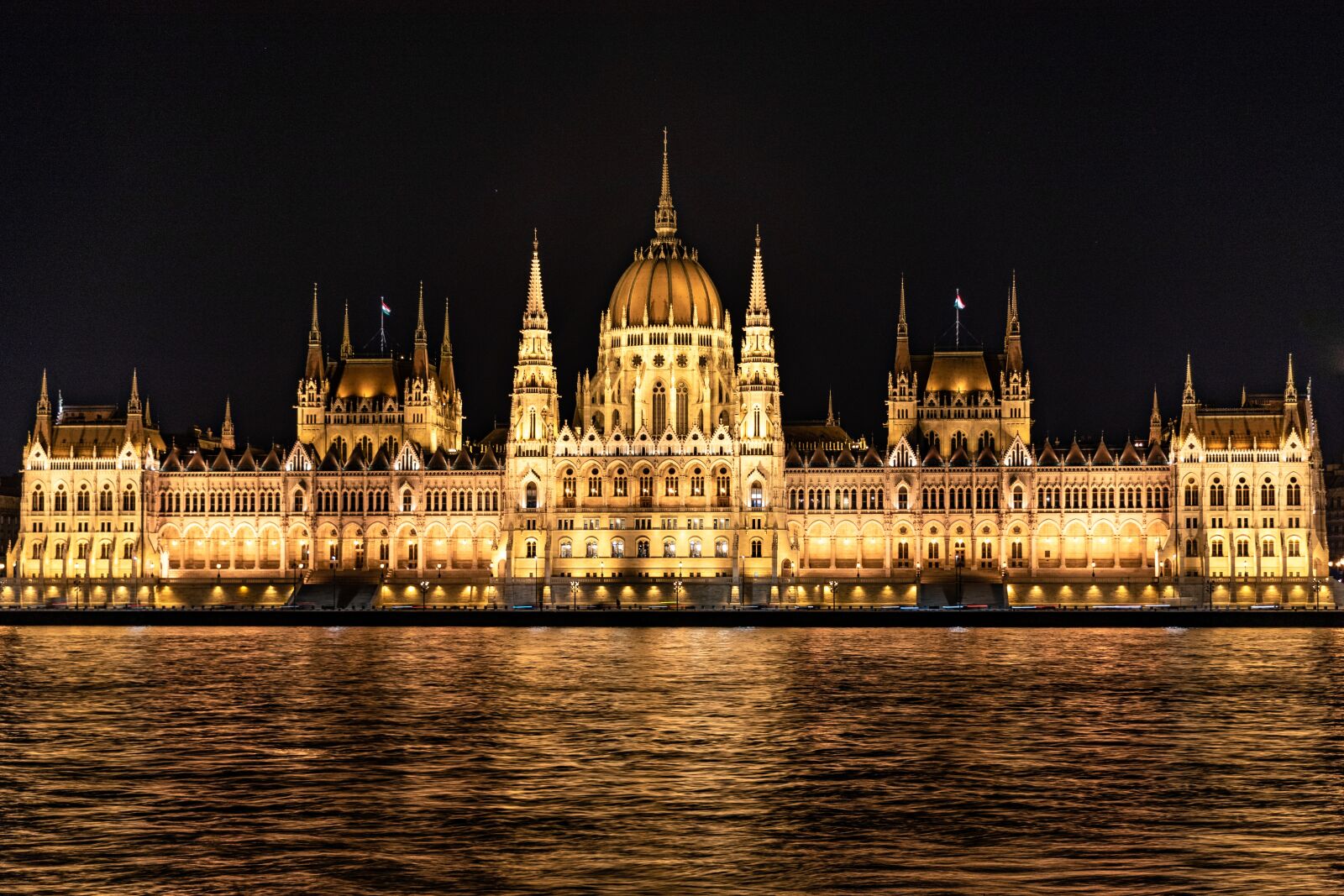 Nikon D5600 sample photo. Parliament, budapest, hungary photography