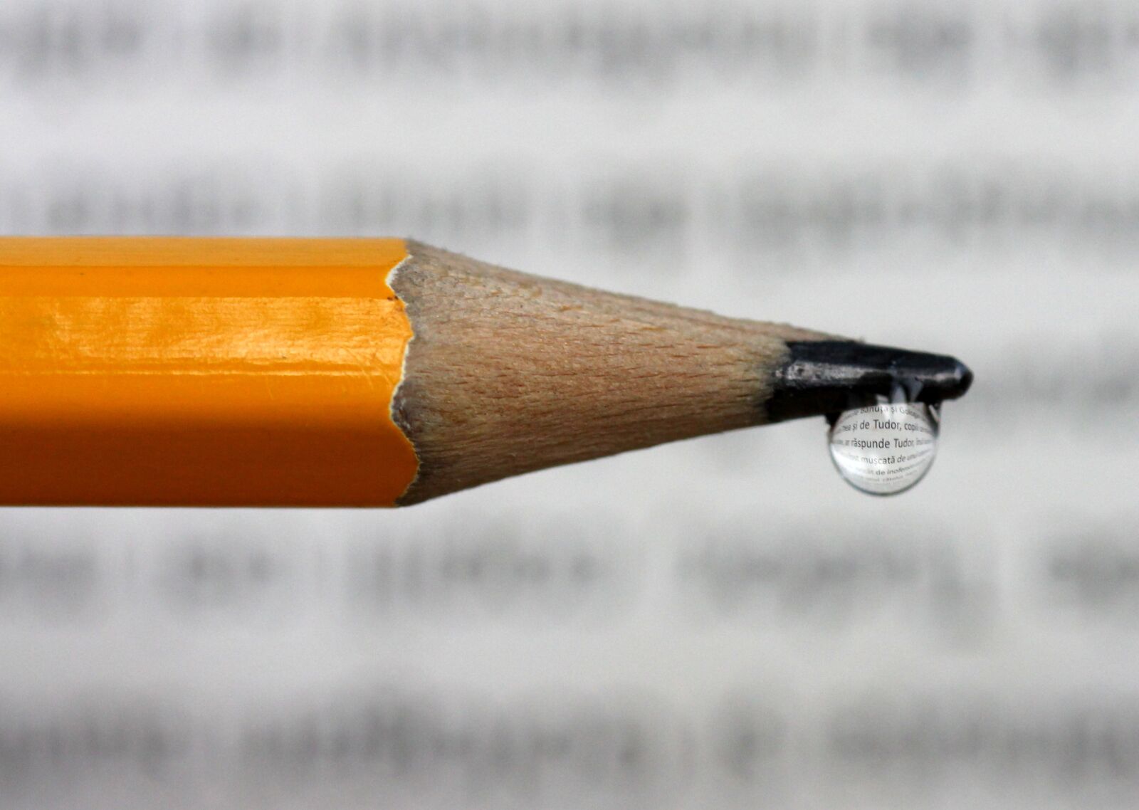 Canon EF-S 60mm F2.8 Macro USM sample photo. Pencil, drop, refractive photography