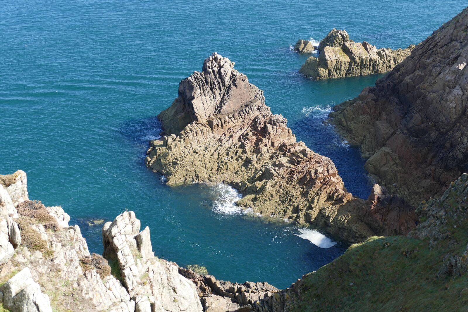 Panasonic Lumix DMC-FZ1000 sample photo. Jersey, england, channel islands photography