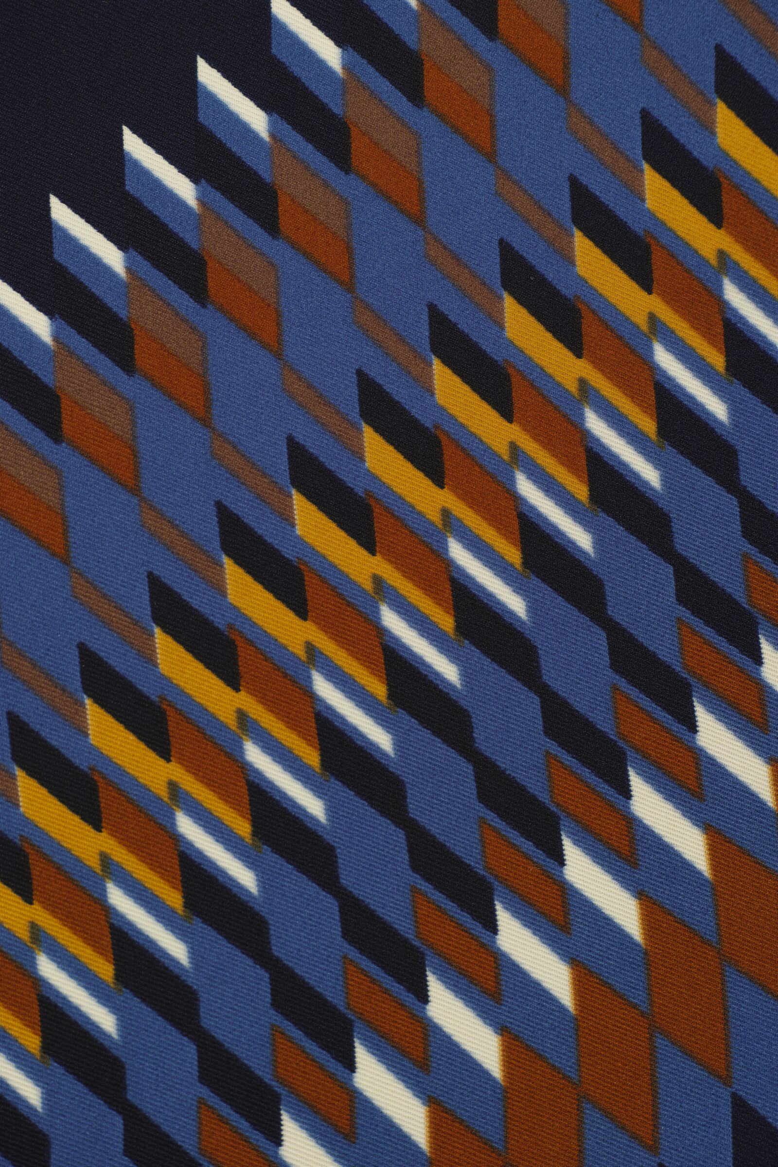 Sigma dp3 Quattro sample photo. Colors, fabric, abstract photography