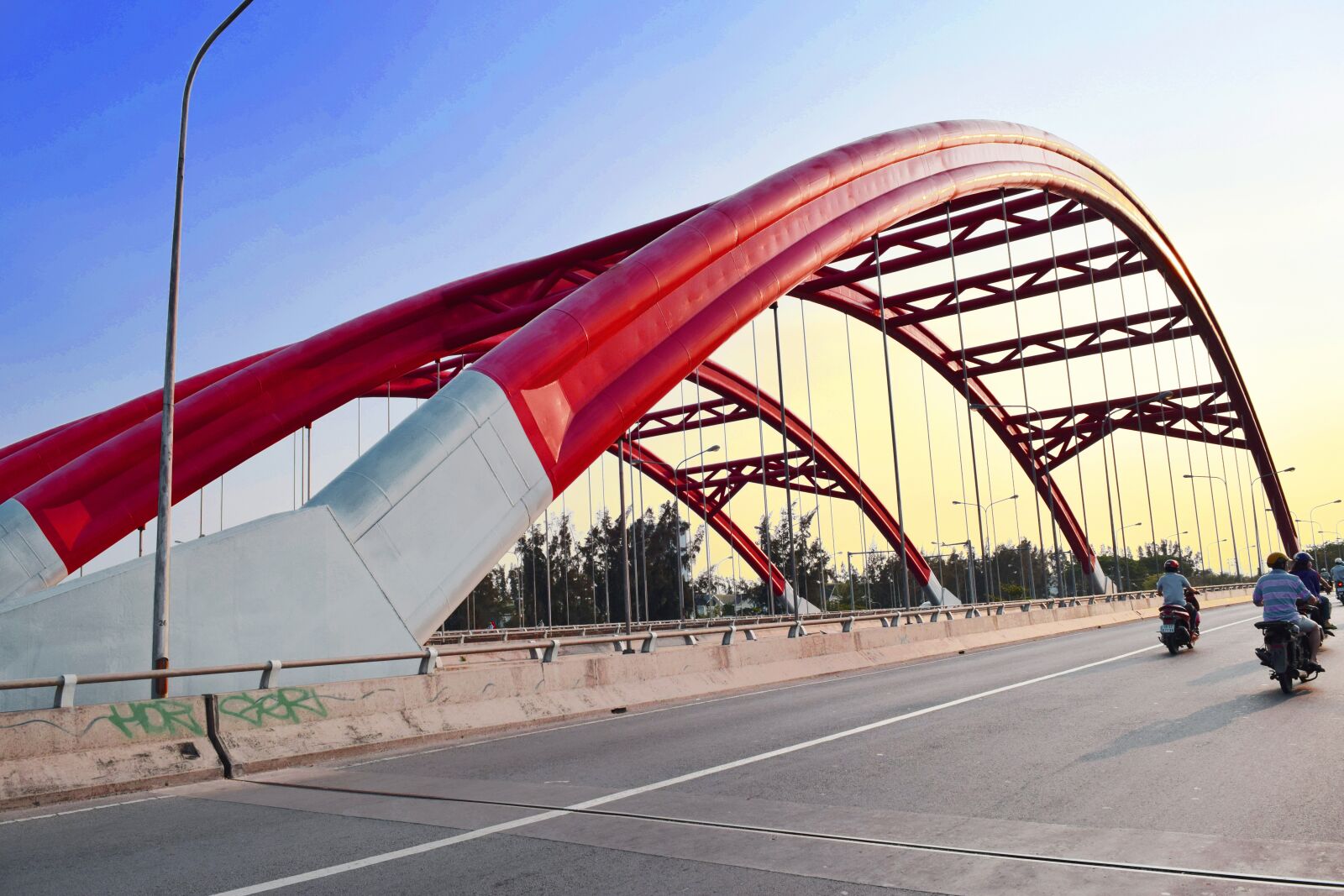 Nikon D3300 sample photo. Bridge red, the afternoon photography