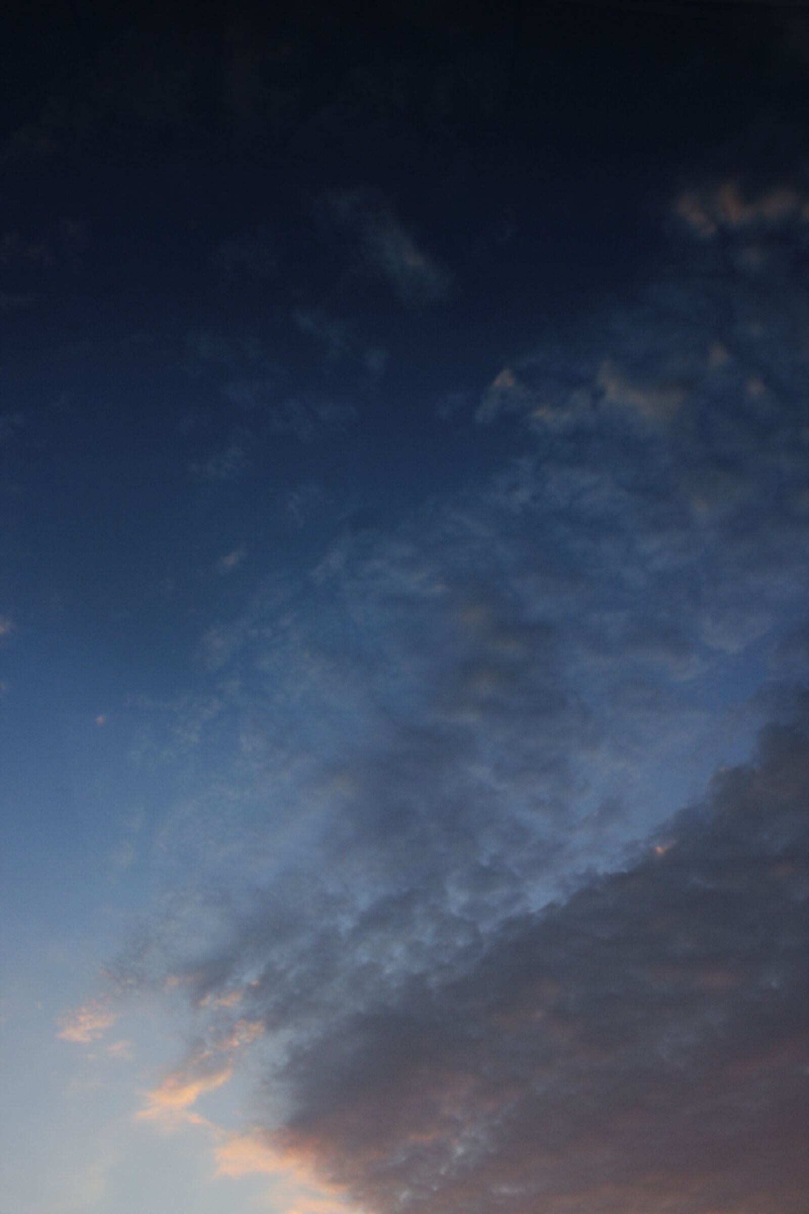 Canon EOS 600D (Rebel EOS T3i / EOS Kiss X5) sample photo. Blue, sky, beach photography