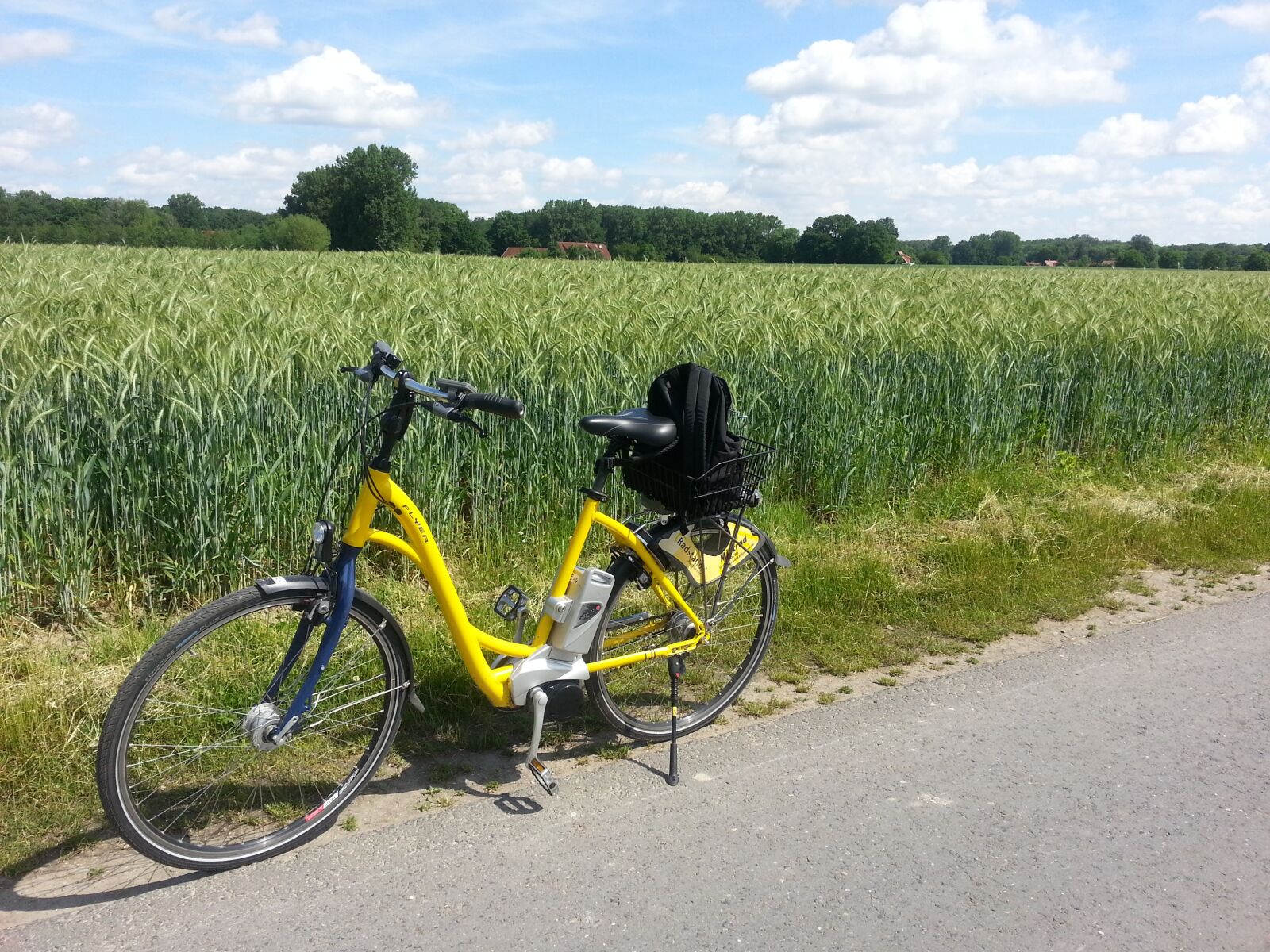 Samsung Galaxy Note2 sample photo. Bike, ebike, more photography