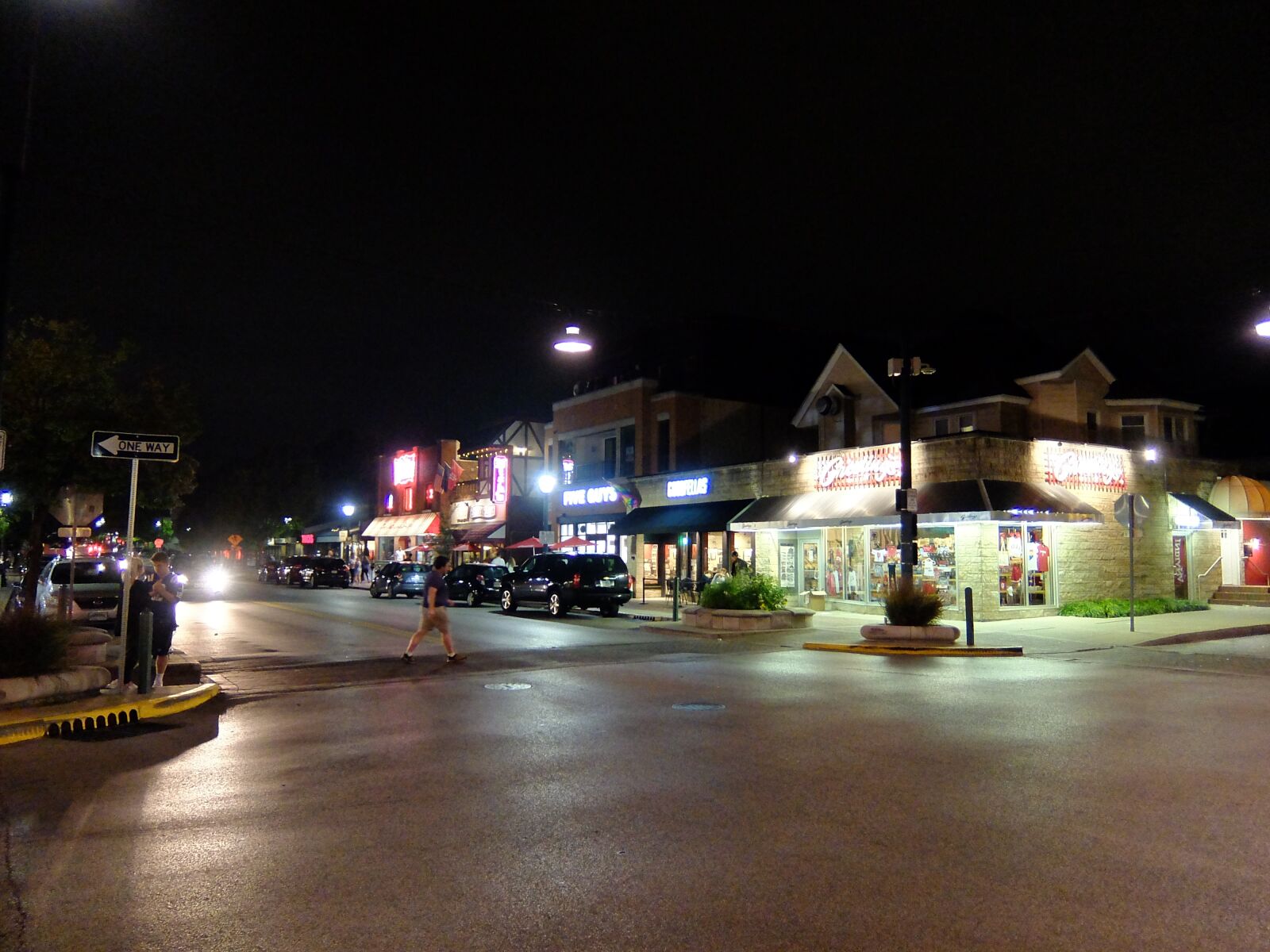 Fujifilm XQ1 sample photo. Bloomington, night, town photography