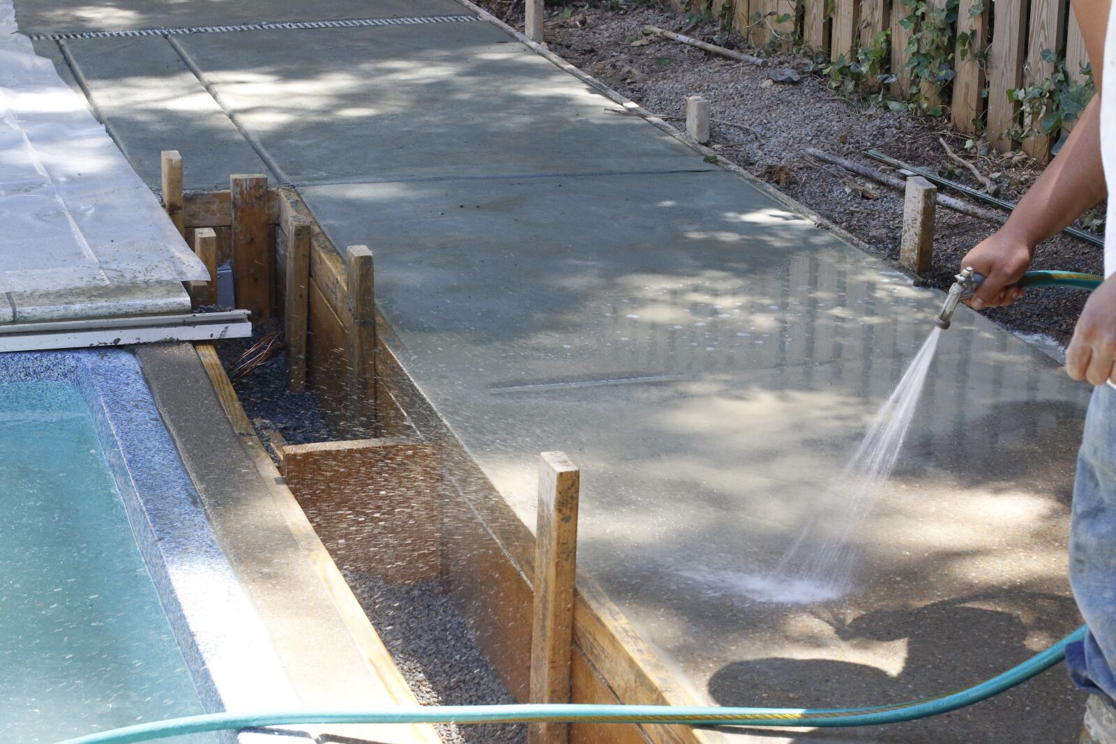 Canon EOS 7D Mark II sample photo. Wash concrete, washing concrete photography