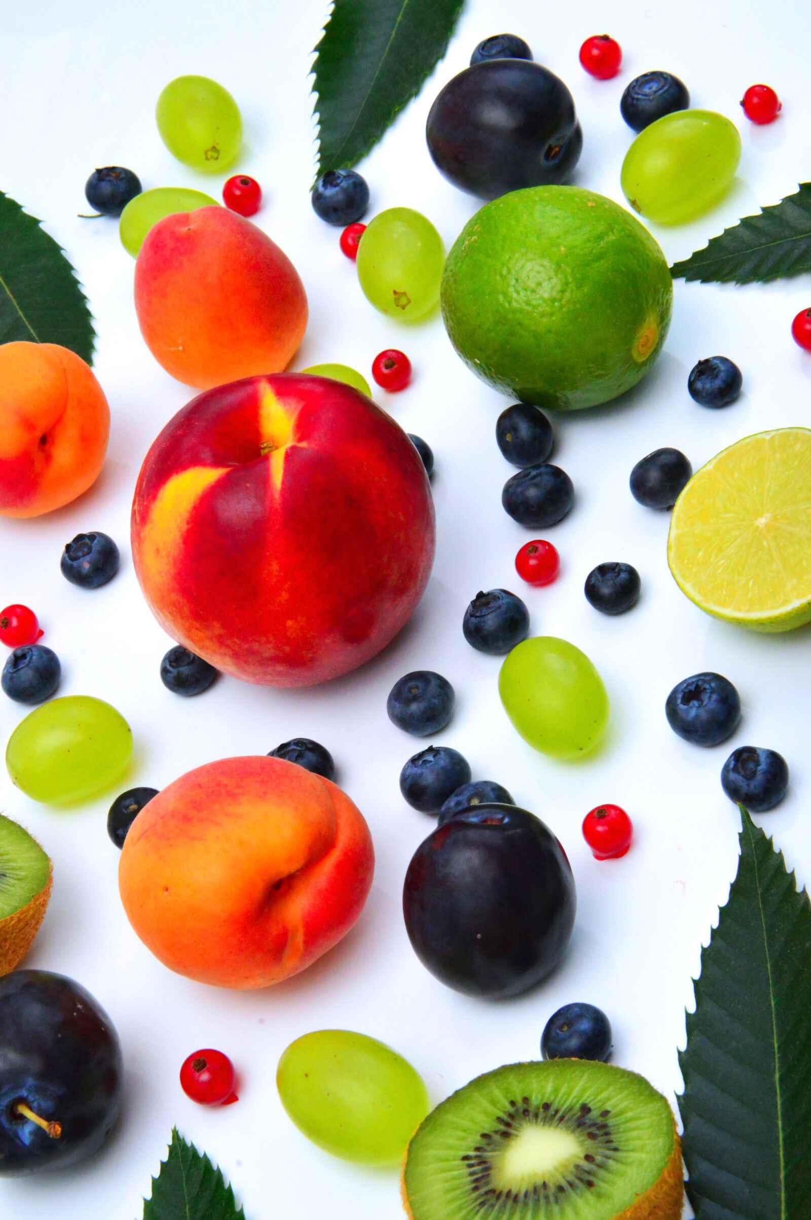 Nikon D3200 sample photo. Color, fruits, peach photography