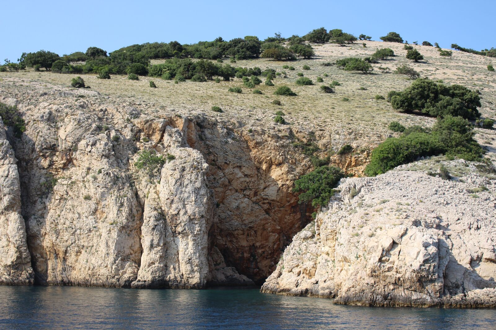 Canon EOS 700D (EOS Rebel T5i / EOS Kiss X7i) sample photo. Croatia, island, krk photography