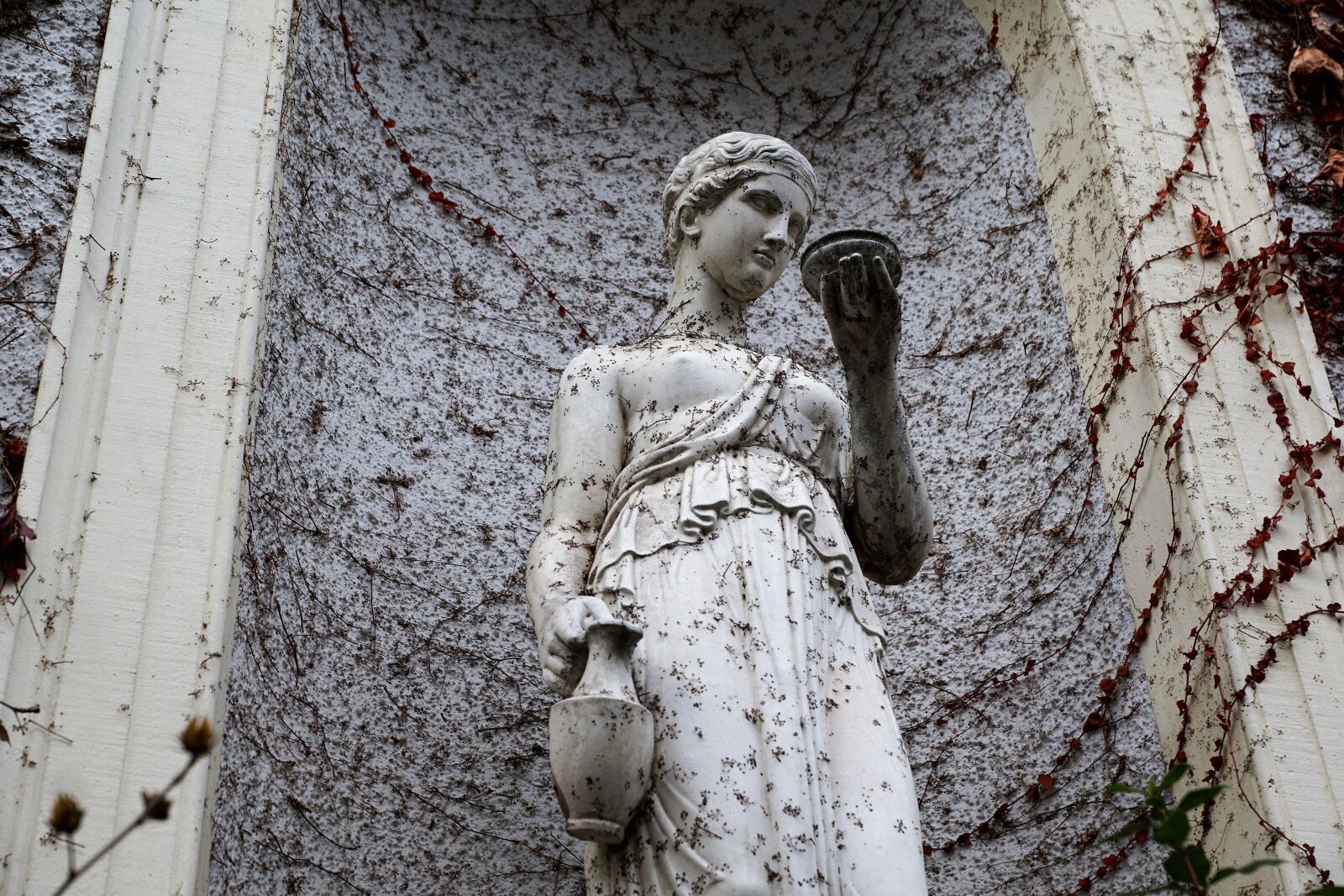 Sony ILCA-77M2 + Sony DT 16-50mm F2.8 SSM sample photo. Figure, sculpture, baden baden photography
