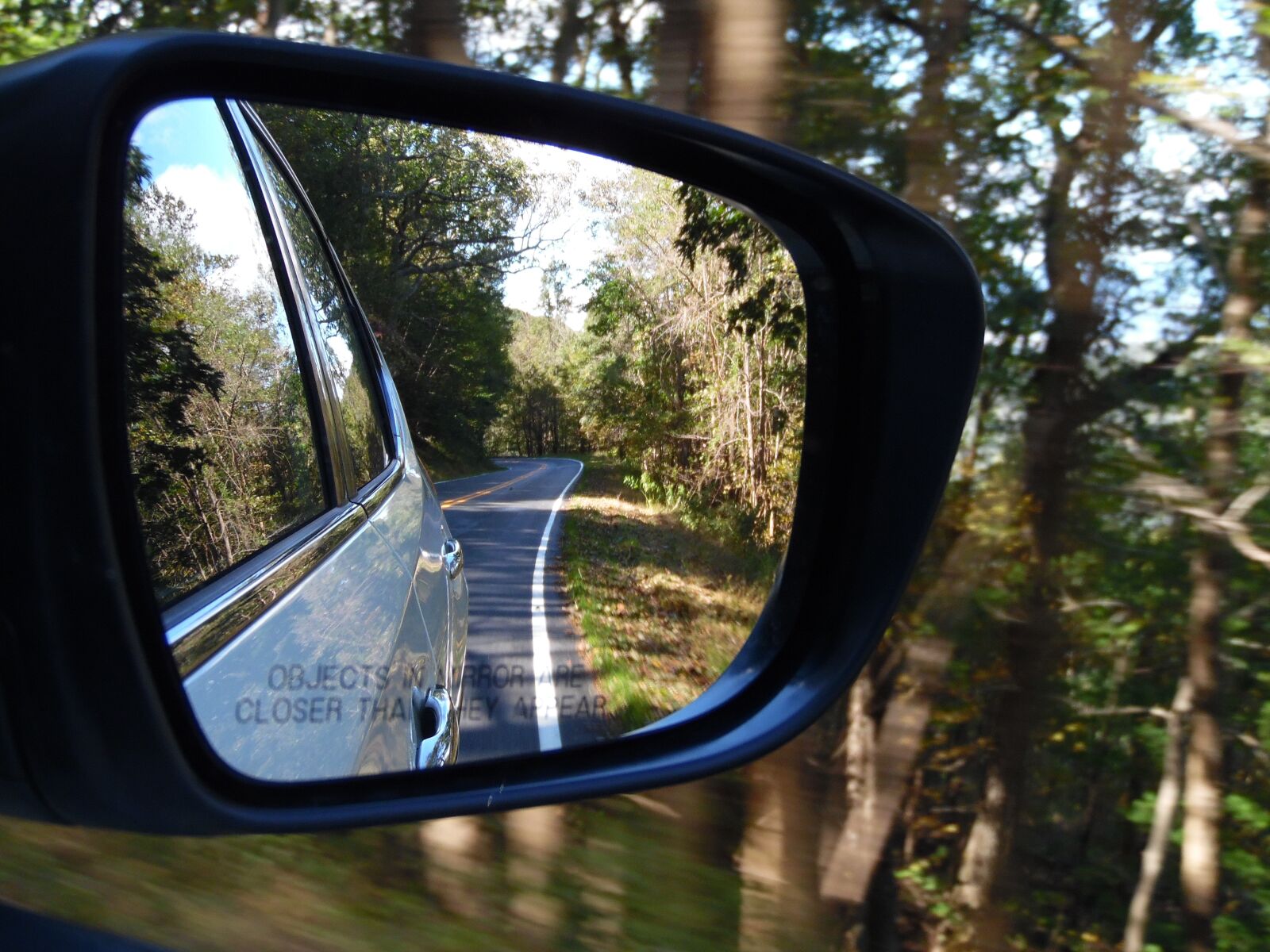 Samsung WB1100F/WB1101F/WB1102F sample photo. Exterior mirror, wood, car photography