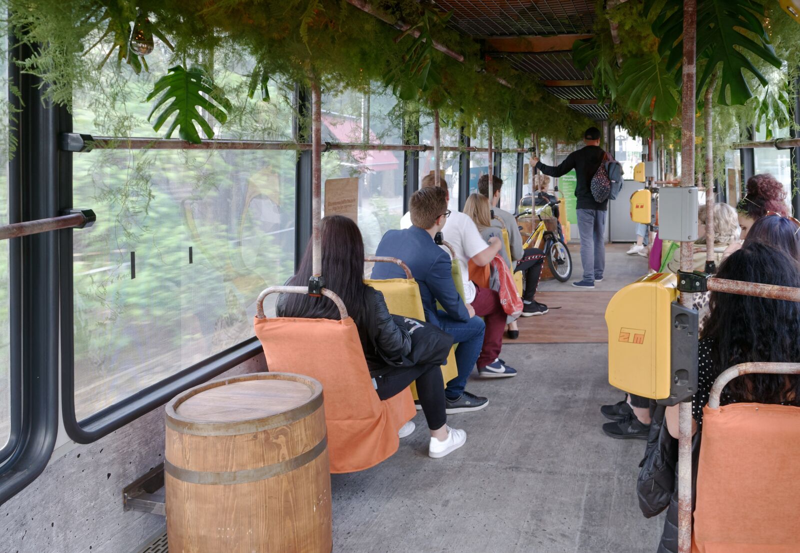 Nikon D3100 sample photo. Tram, people, transport photography