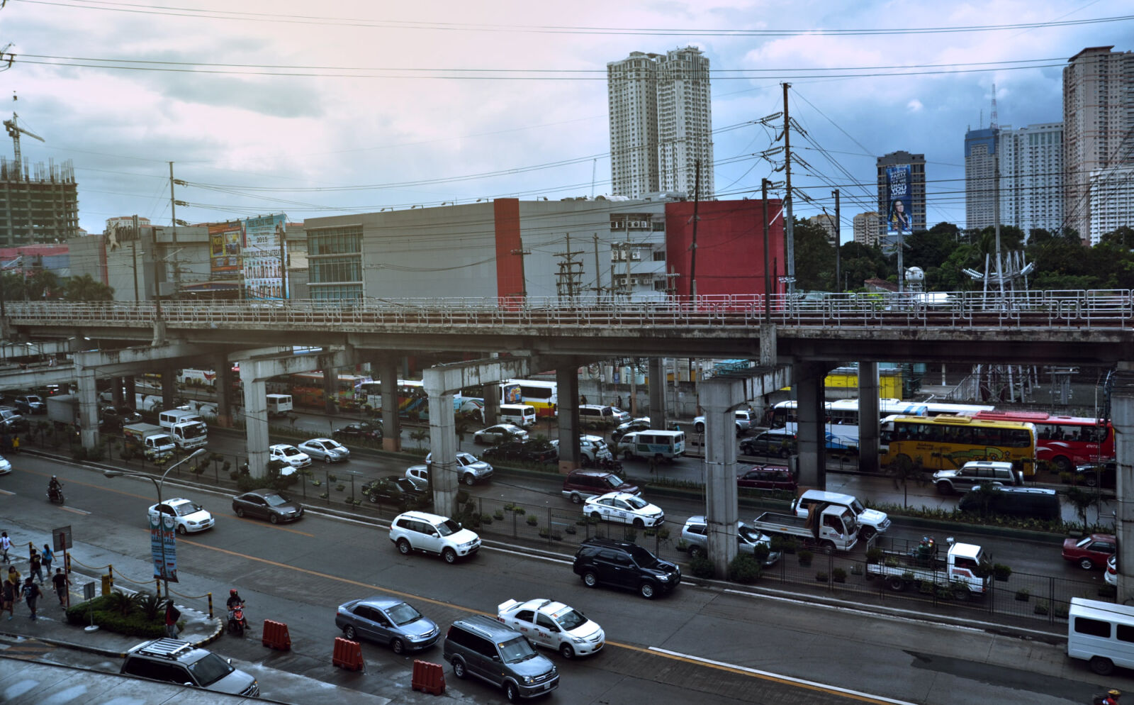 Nikon D3100 sample photo. Manila, traffic, jam photography