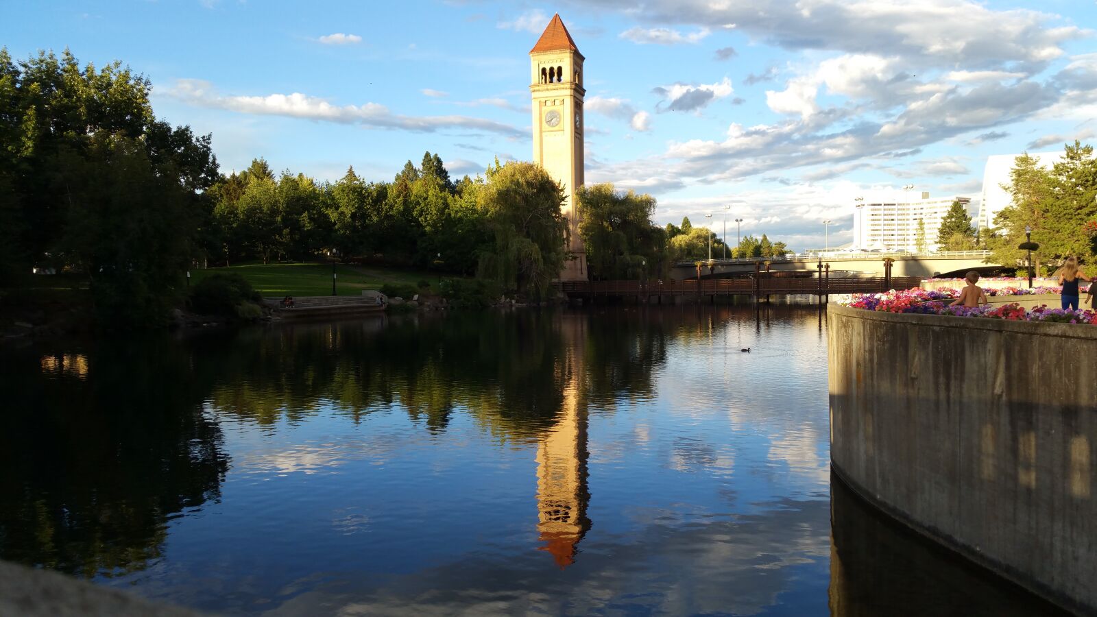 Samsung Galaxy Note4 sample photo. Clock, nature, park, reflection photography