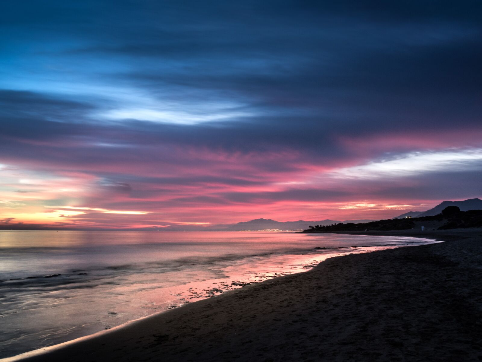 Olympus OM-D E-M5 II sample photo. Sunset, cabopino, marbella photography