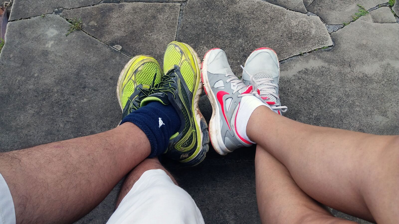Samsung Galaxy A9 Pro sample photo. Sneakers, couple, feet photography