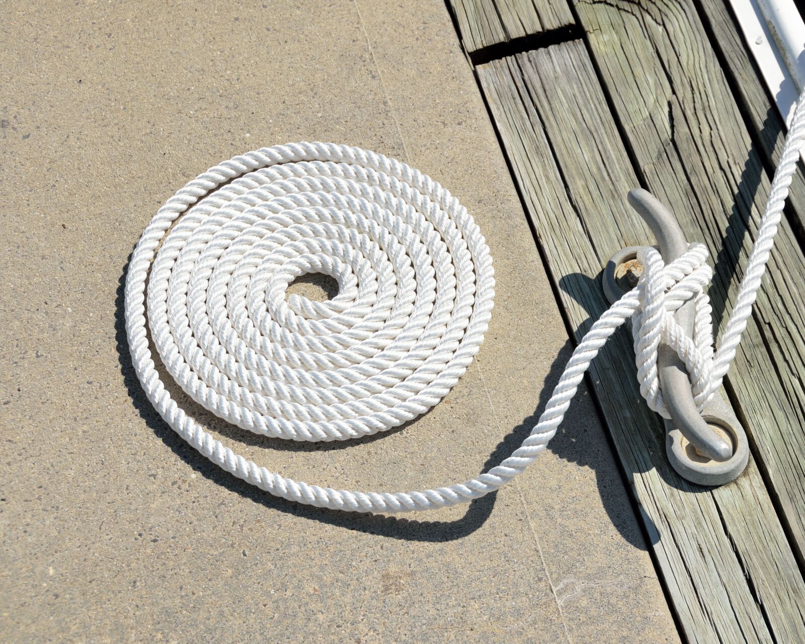 Nikon D7000 sample photo. Boat tie up, mooring photography