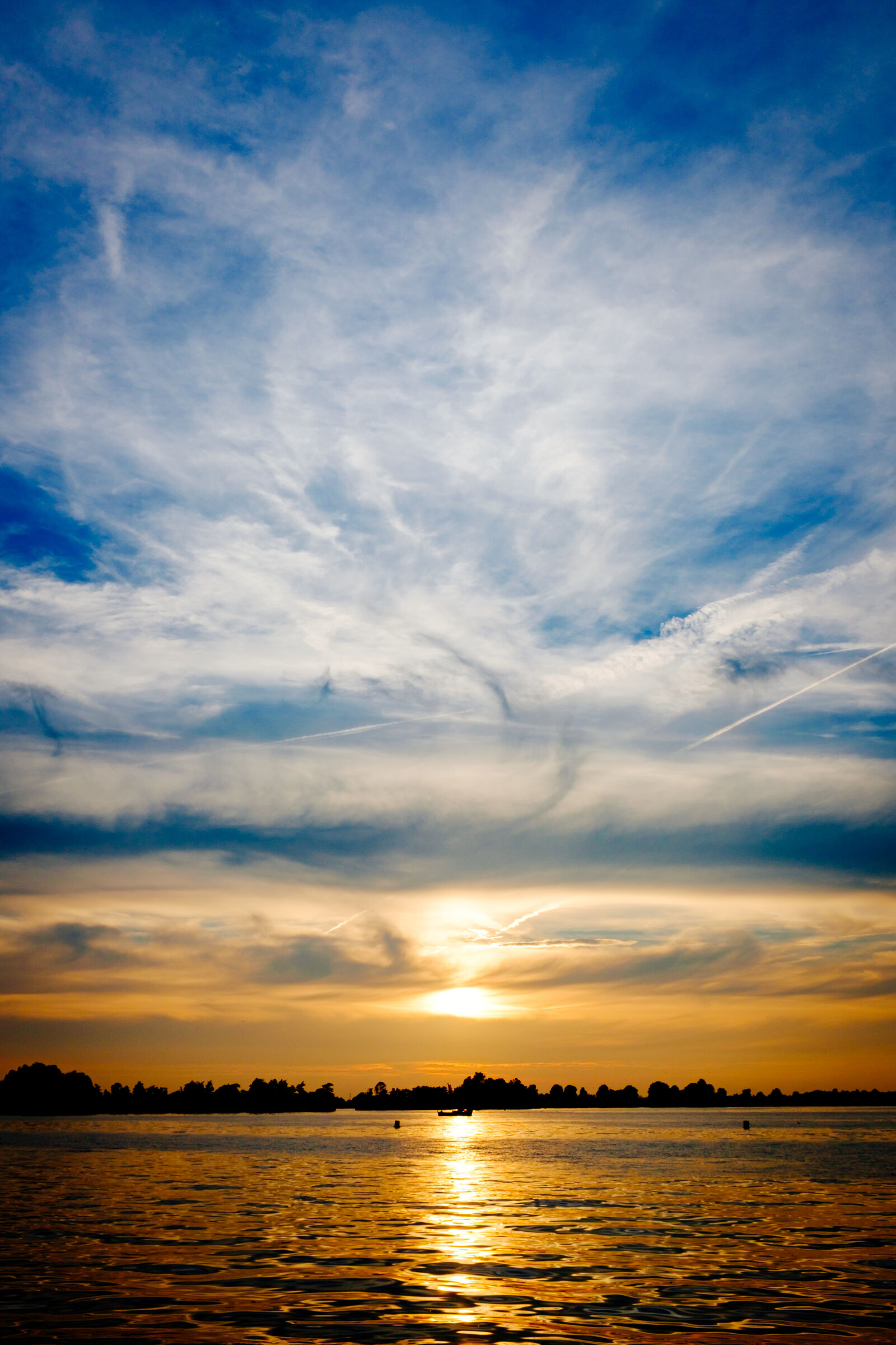 Fujifilm X100T sample photo. Sunset, over, the, horizon photography