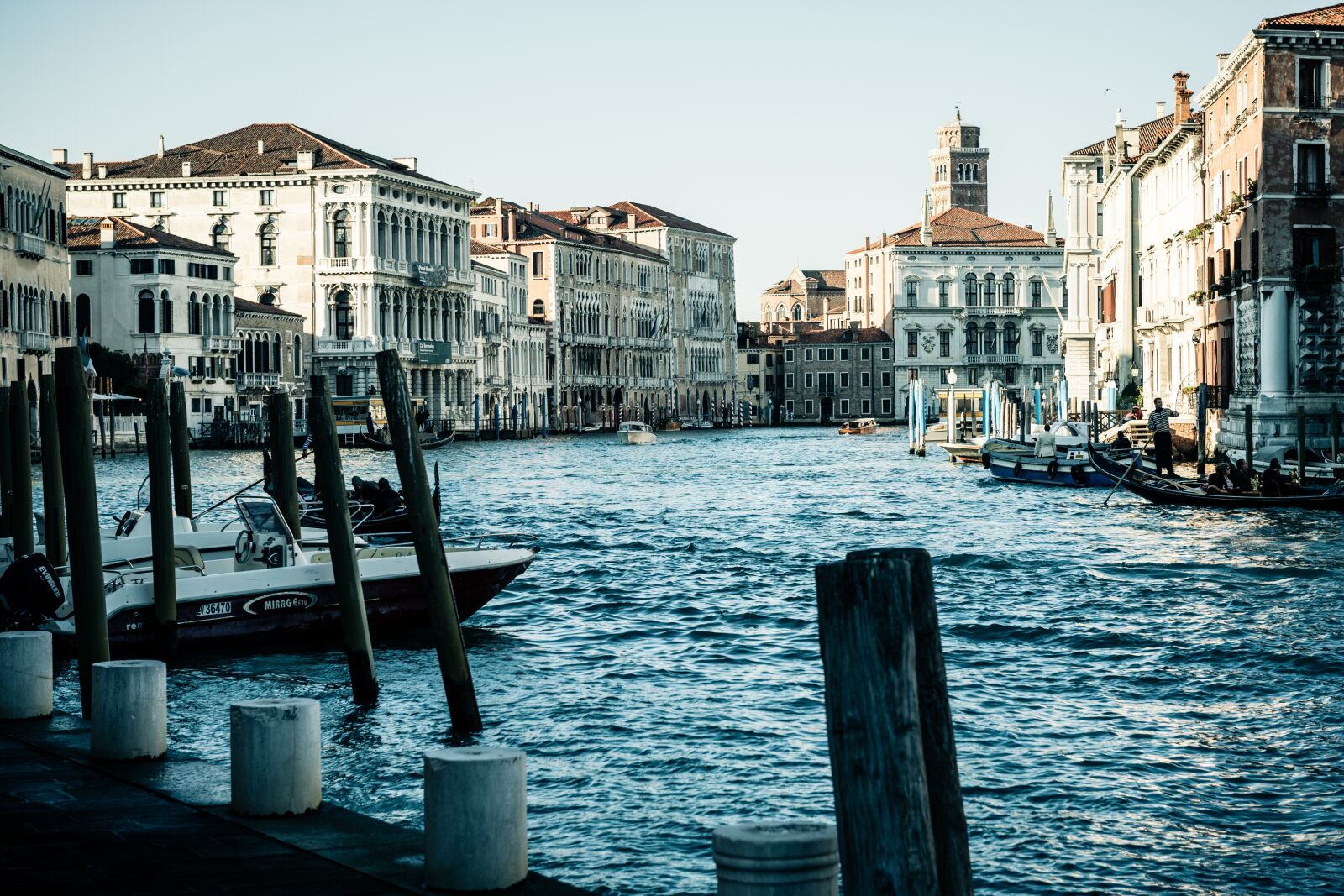 Nikon D750 sample photo. Italy, venice, channel photography