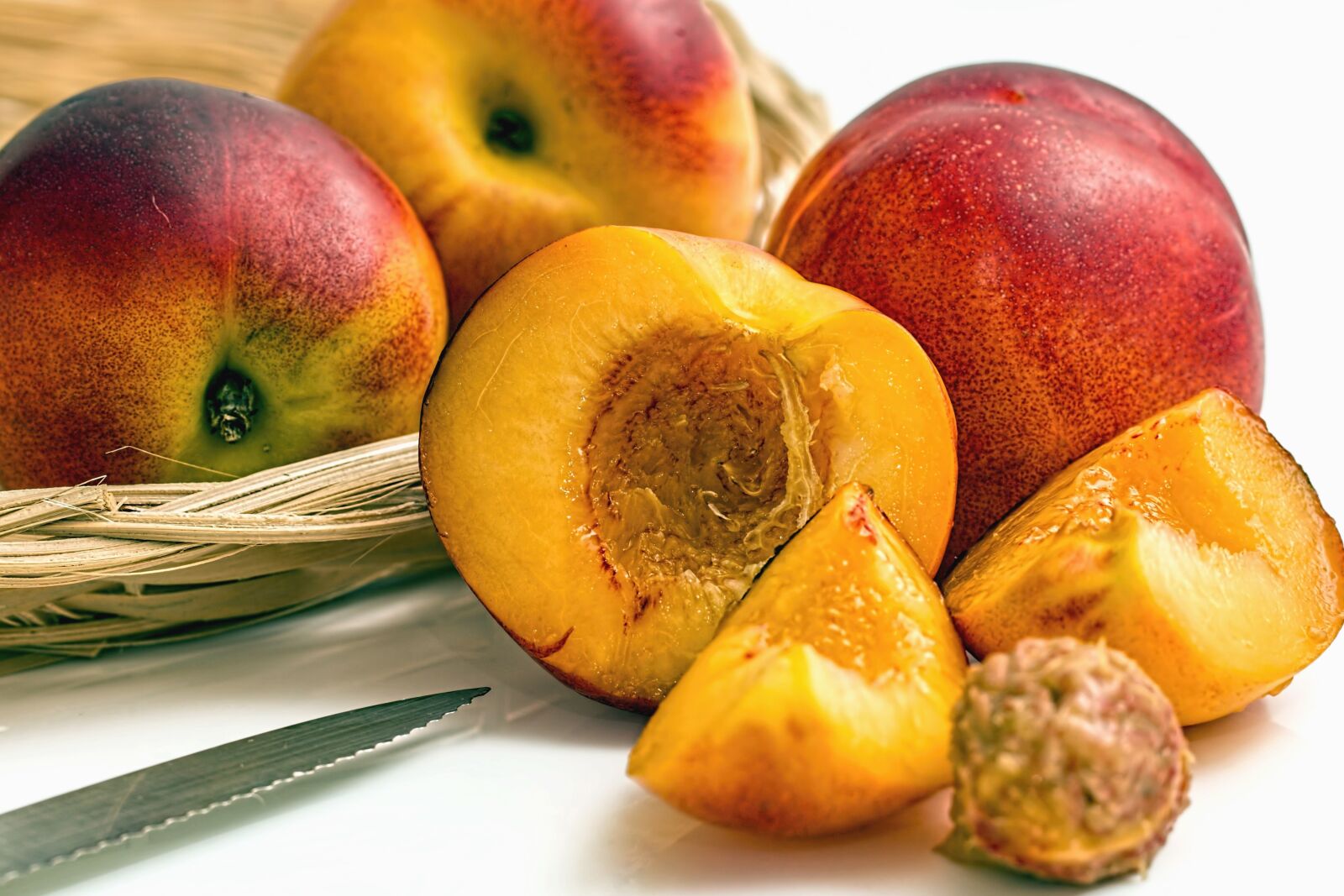 Canon EOS 70D sample photo. Peach, fruit, food, food photography