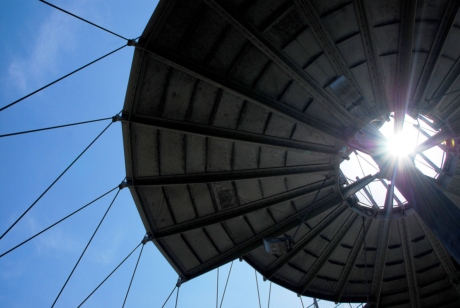 Nikon D40X sample photo. Sun, theme, summer, tower photography