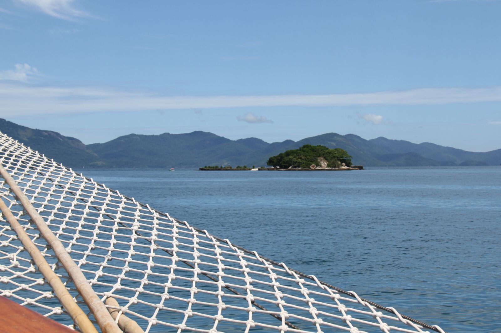 Canon EOS 7D sample photo. Boat, schooner, ocean photography