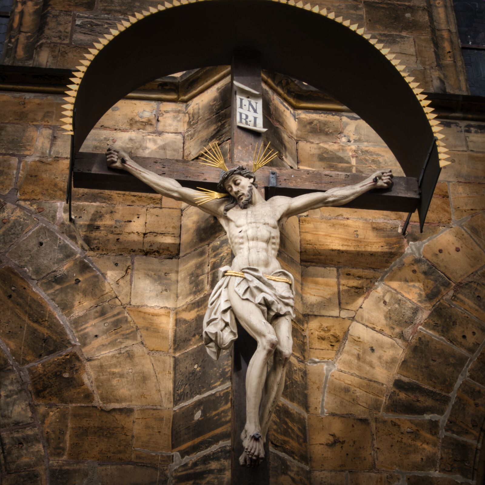 Sony a6400 sample photo. Cross, jesus, church wall photography