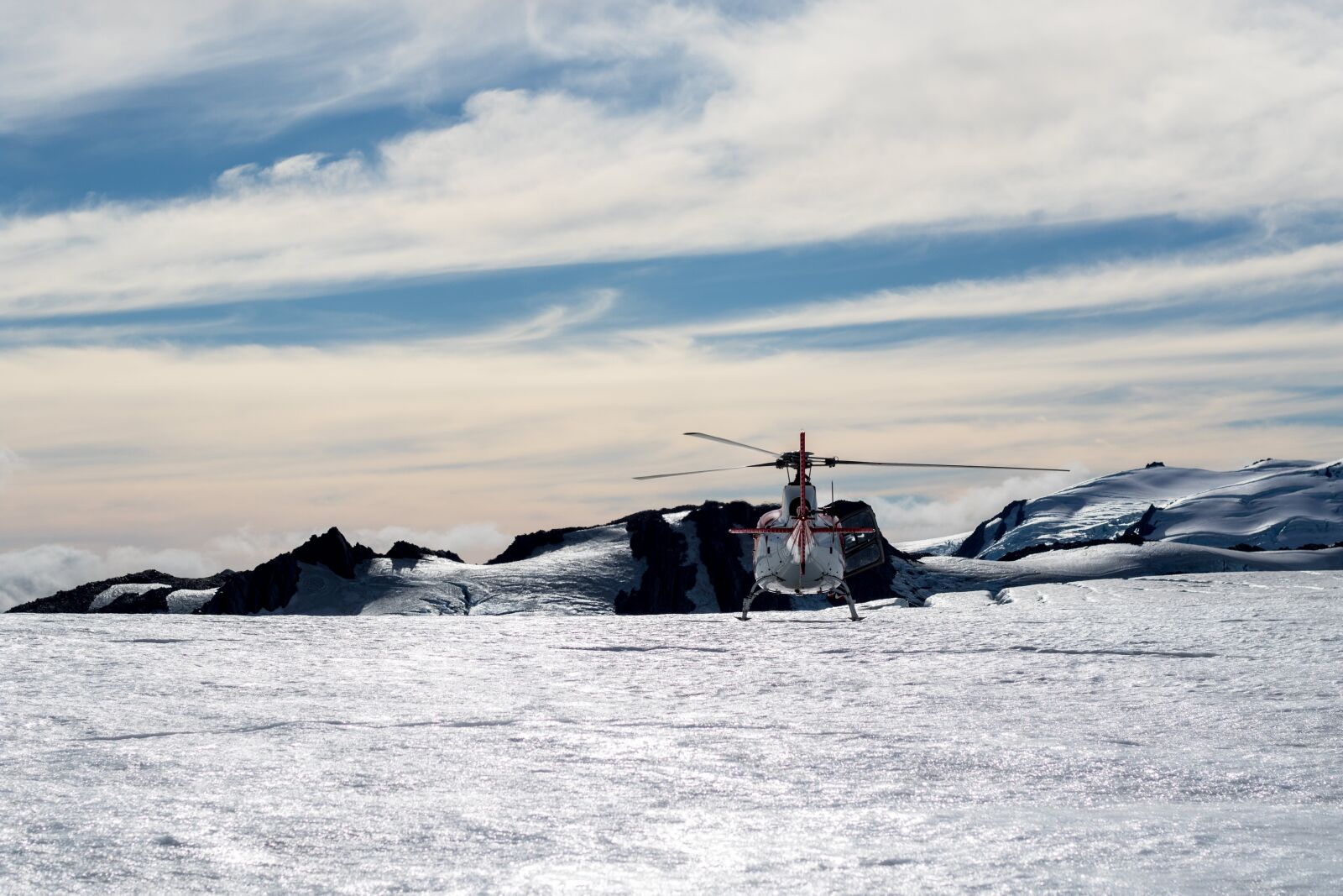 Canon EOS 7D Mark II sample photo. Aviation, cold, helicopter photography