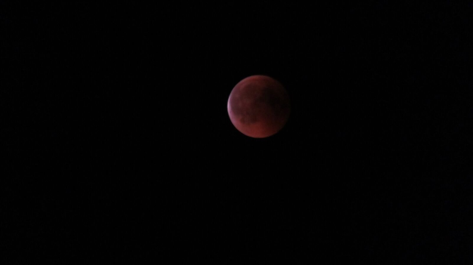 Canon PowerShot SX710 HS sample photo. Lunar eclipse, eclipse, luna photography