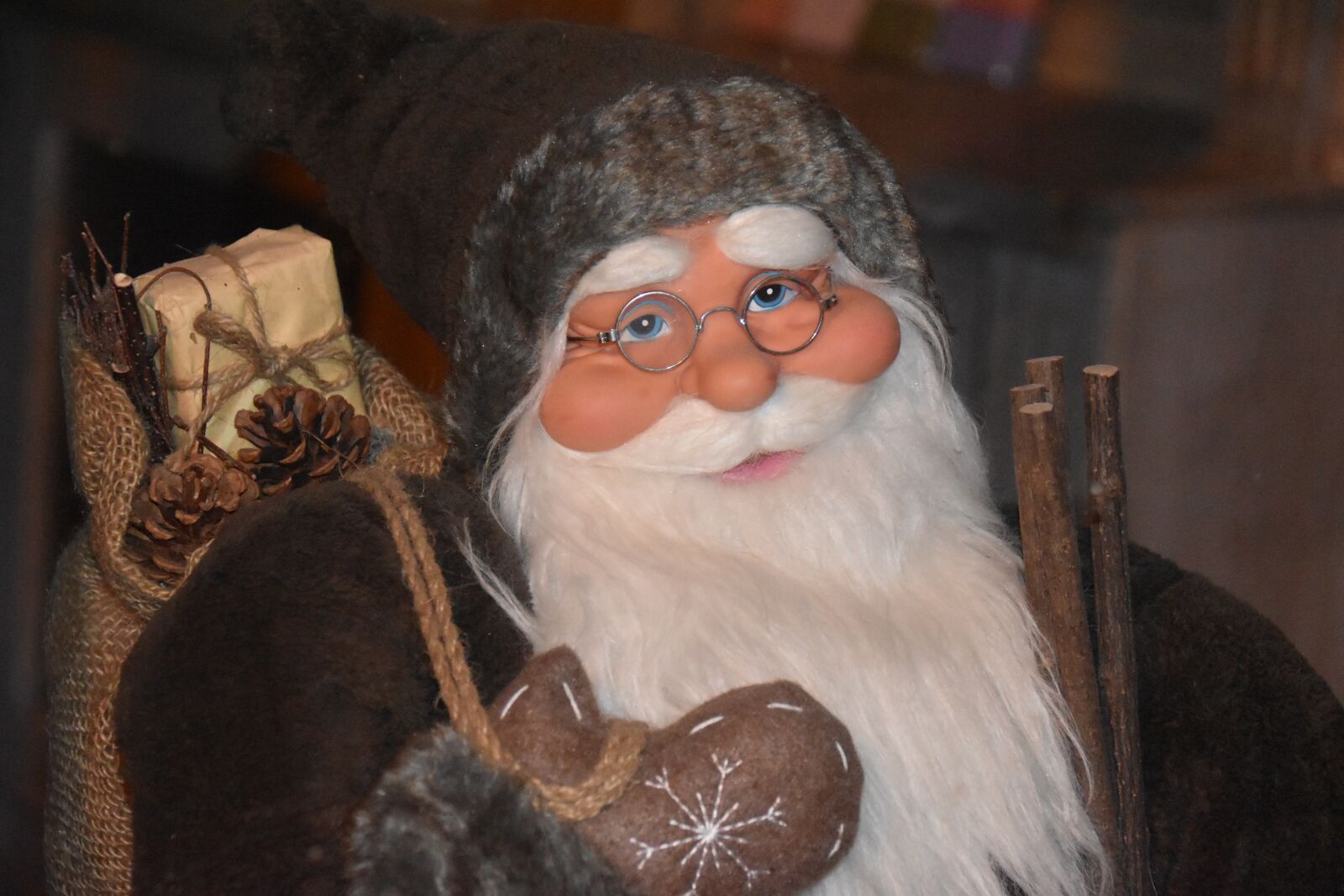 Nikon D5600 sample photo. Good christmas man, white photography