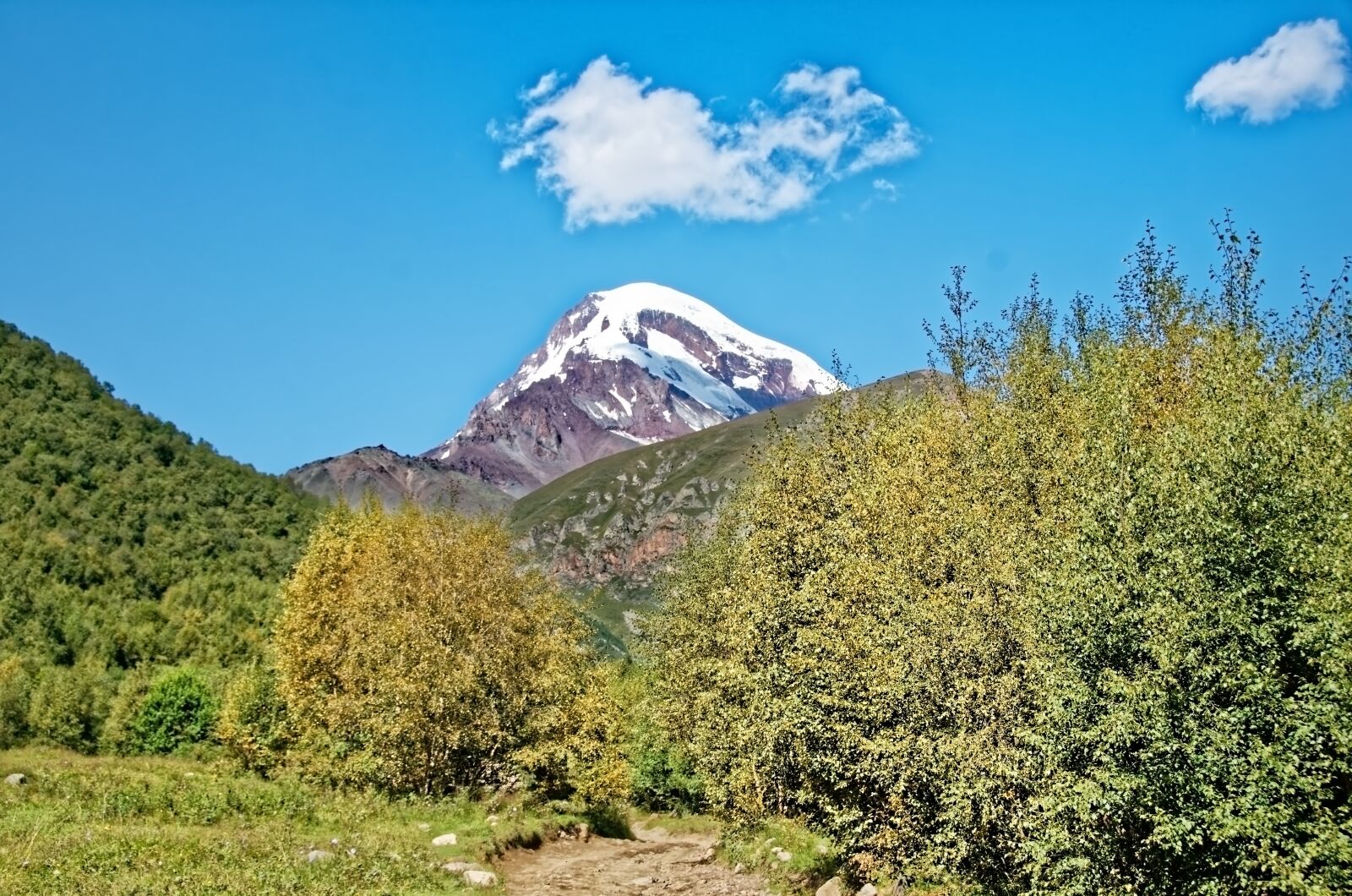 Nikon D7000 sample photo. Georgia, kazbek, mountain photography