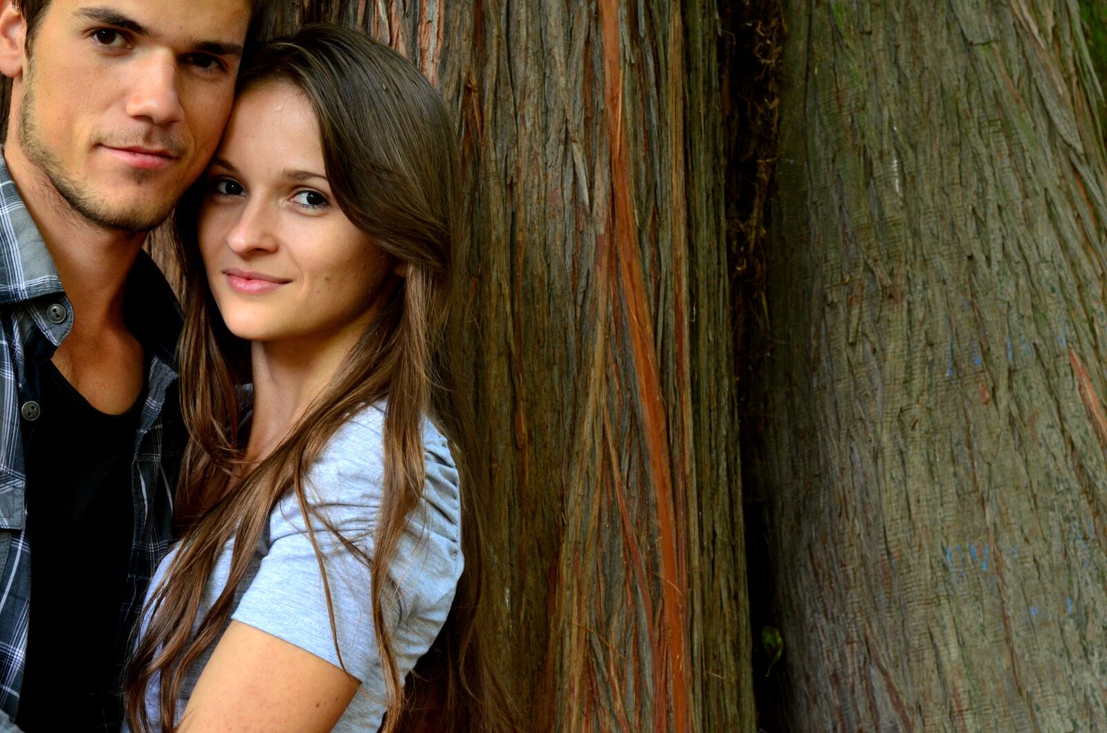 Nikon D5100 sample photo. Young couple, fall in photography