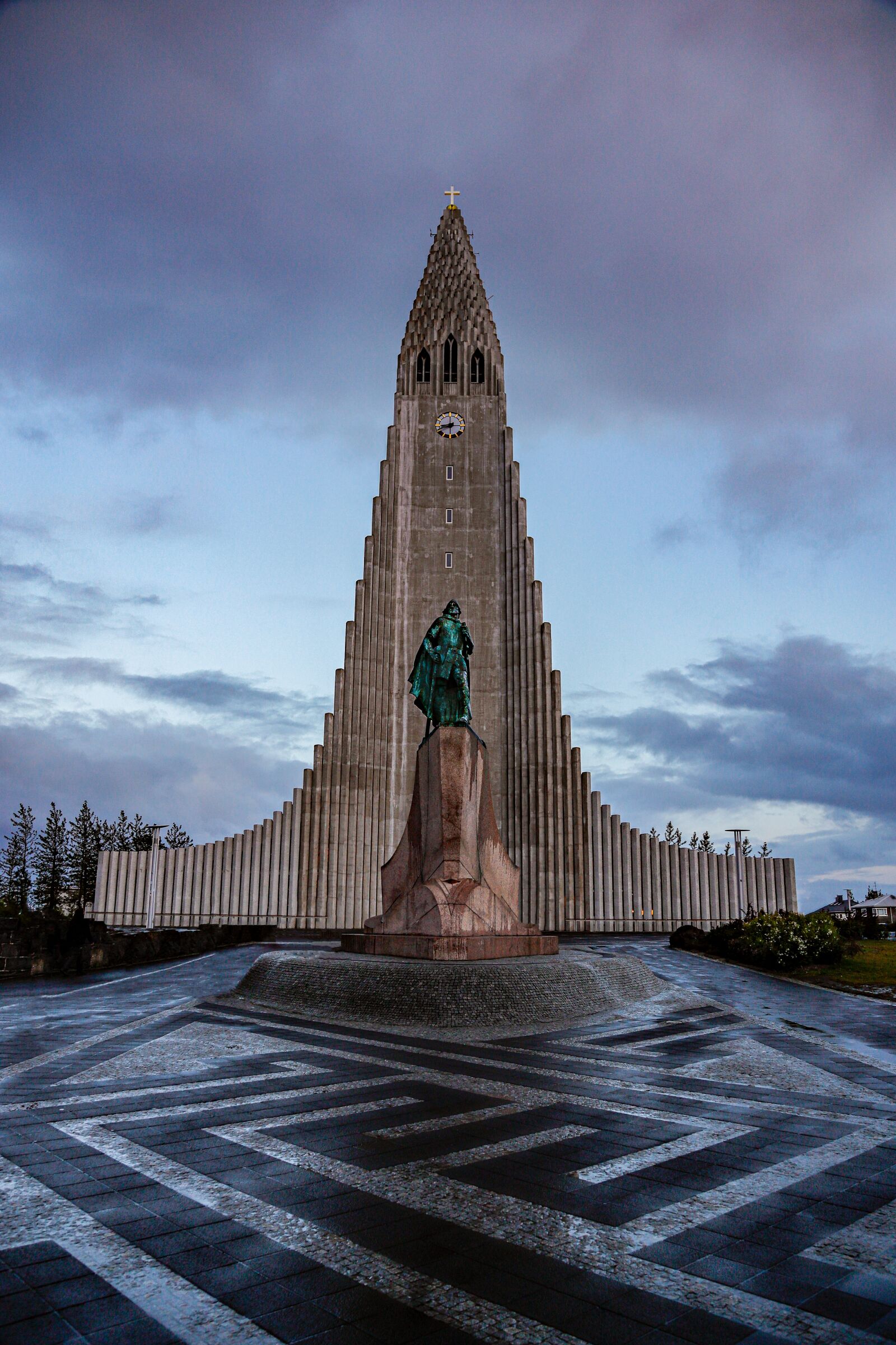Canon EOS 6D Mark II sample photo. Church, reykjavic, hallgrímskirkja photography