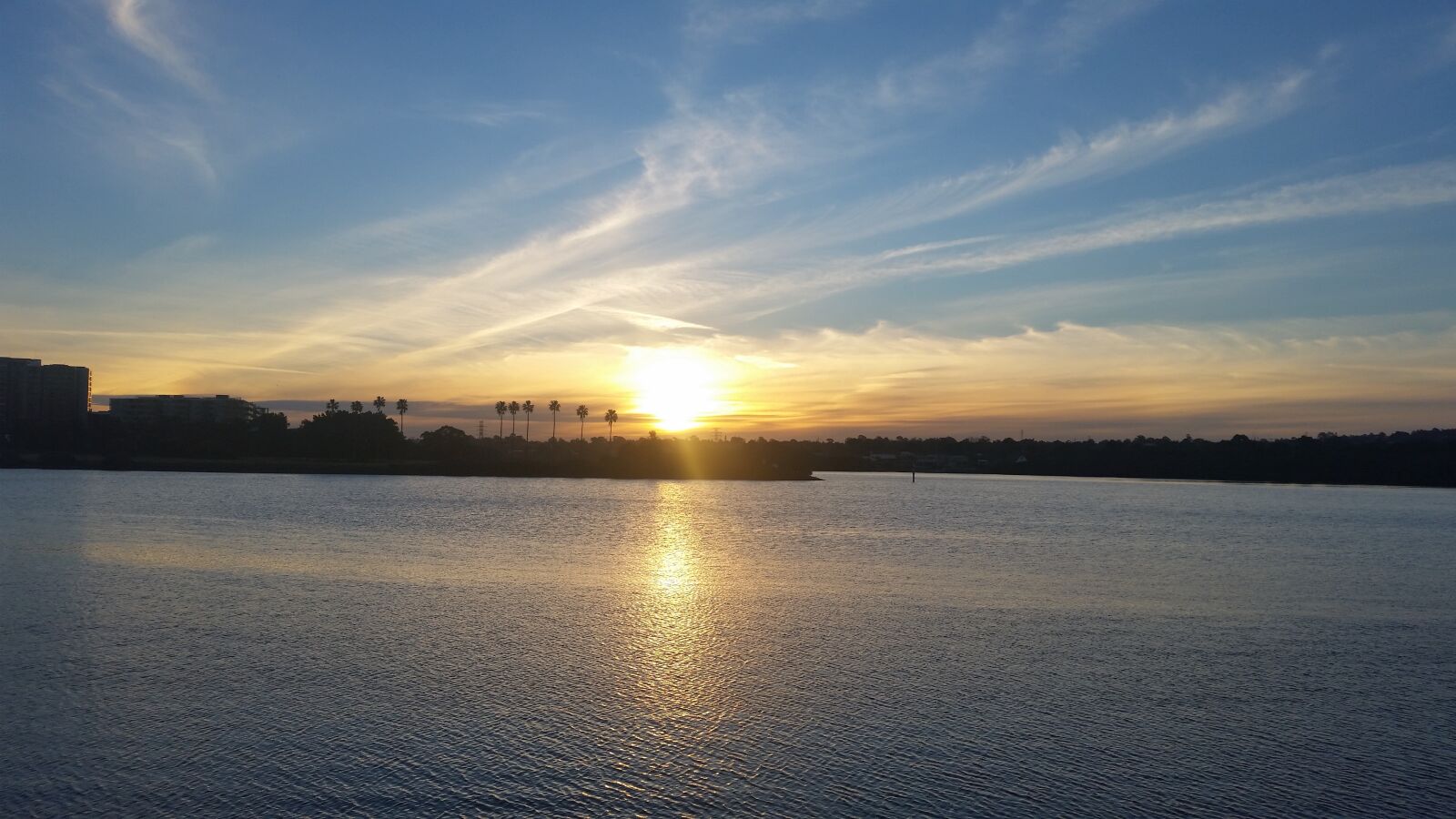Samsung Galaxy S5 sample photo. Sunset, sky, river photography