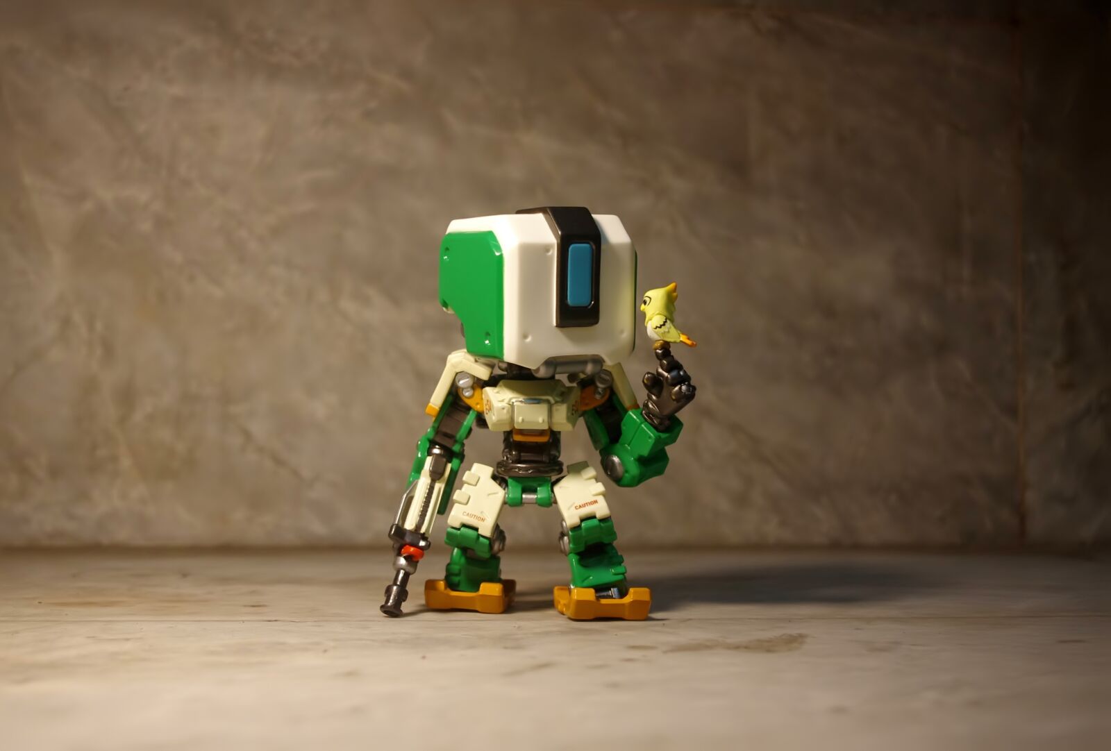 Pentax K-r sample photo. Bastion overwatch vinyl, toy photography