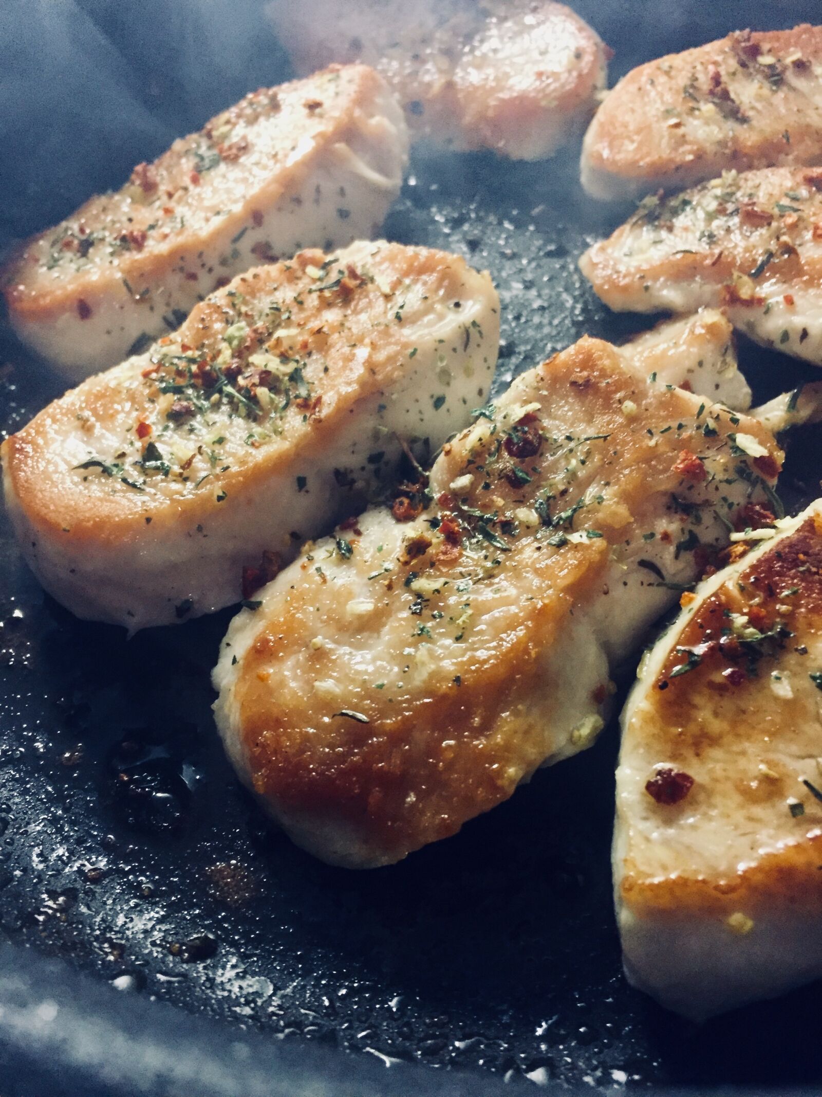iPhone 6 back camera 4.15mm f/2.2 sample photo. Chicken, herbs, pan photography
