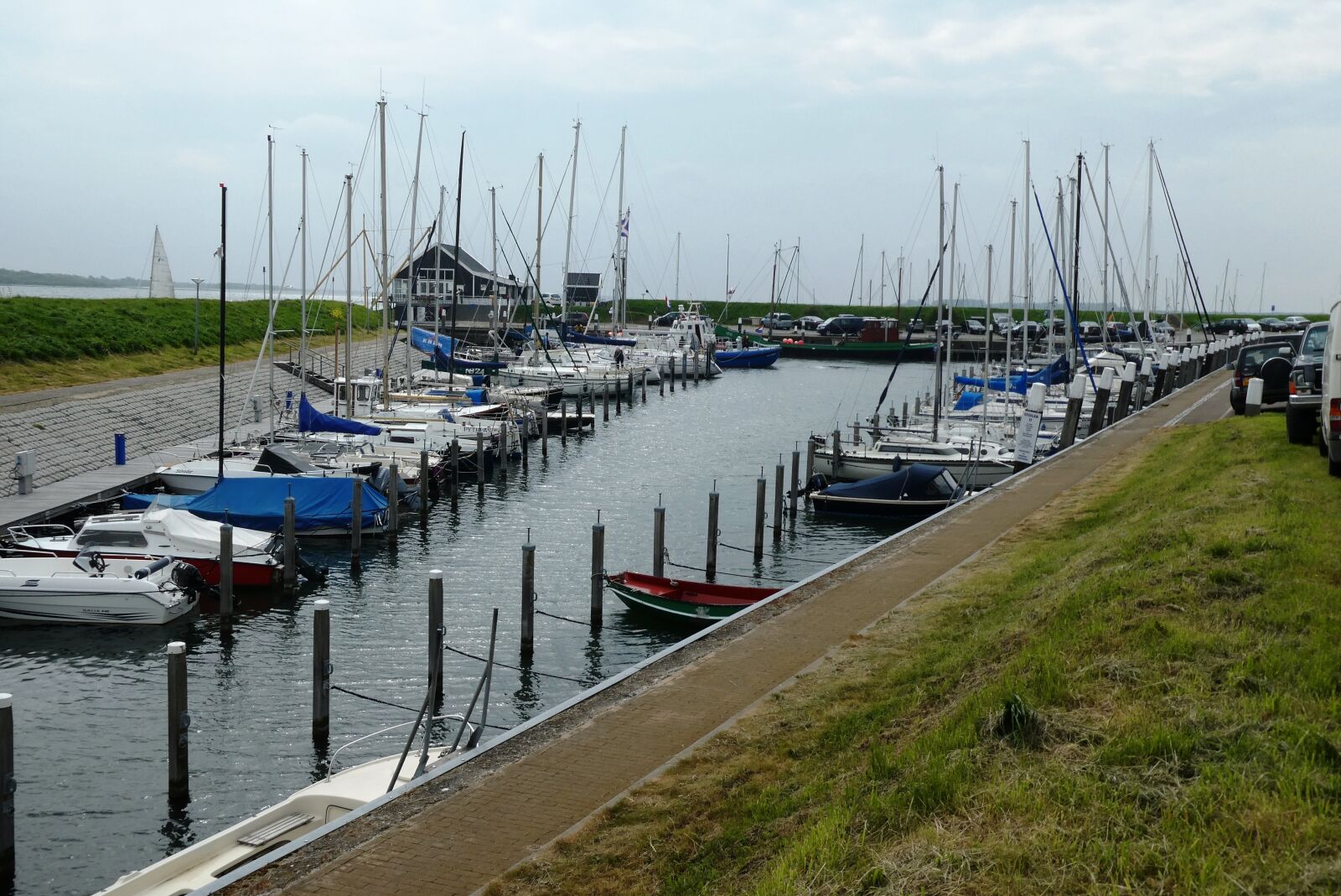 Panasonic Lumix DC-ZS70 (Lumix DC-TZ90) sample photo. Marina, sailing, port photography