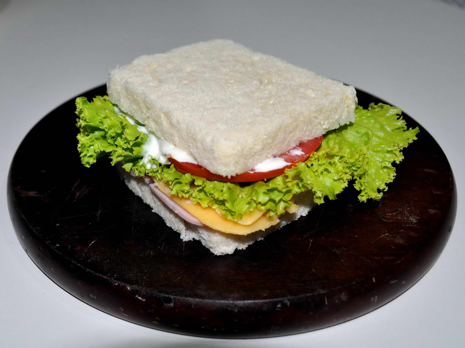 Nikon D5000 sample photo. Tasty, sandwich photography