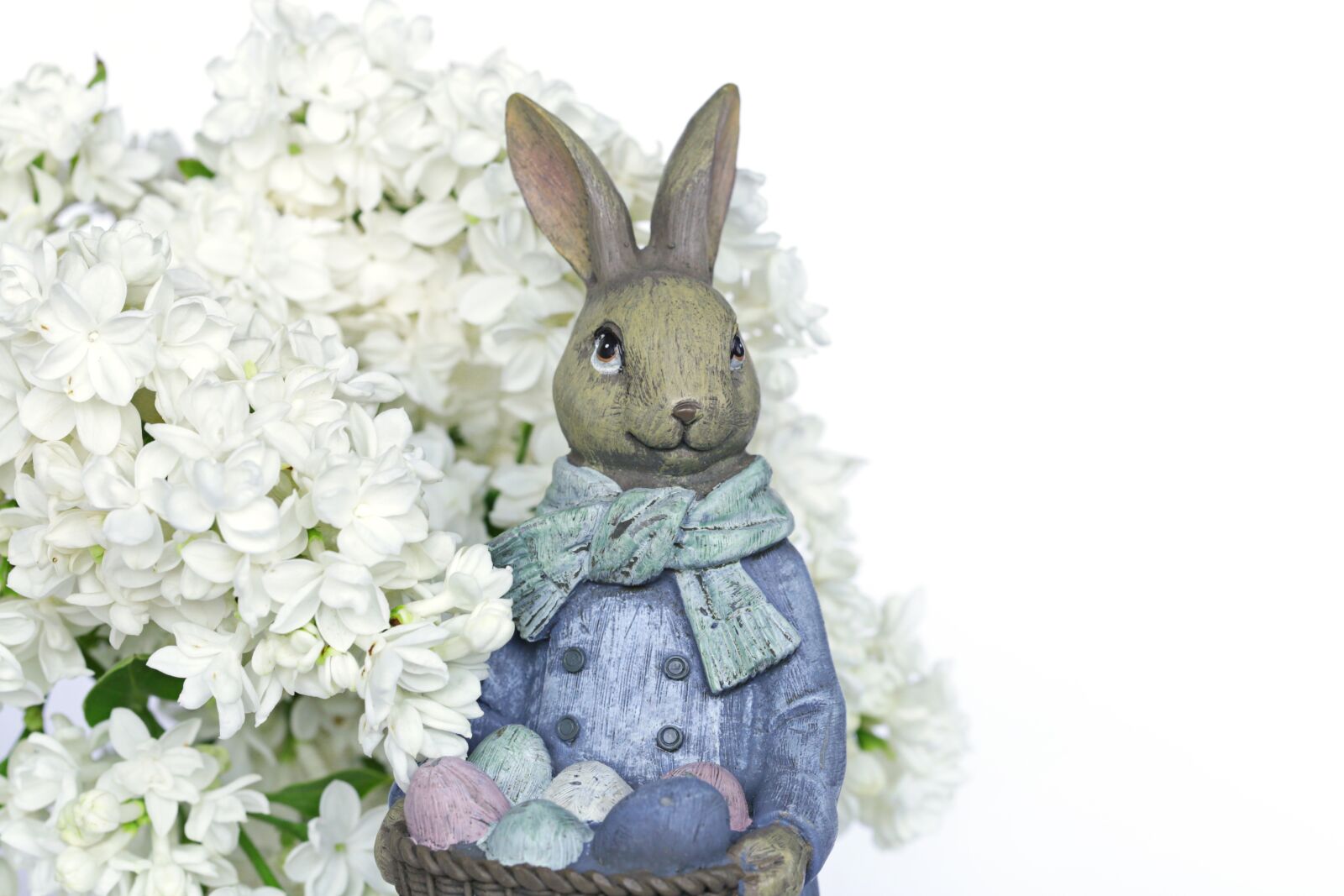 Canon EF 100mm F2.8L Macro IS USM sample photo. Easter, rabbit, scenery photography