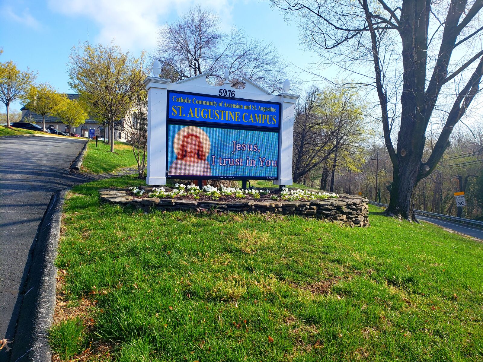 Samsung Galaxy S9+ sample photo. Jesus, sign, christian photography
