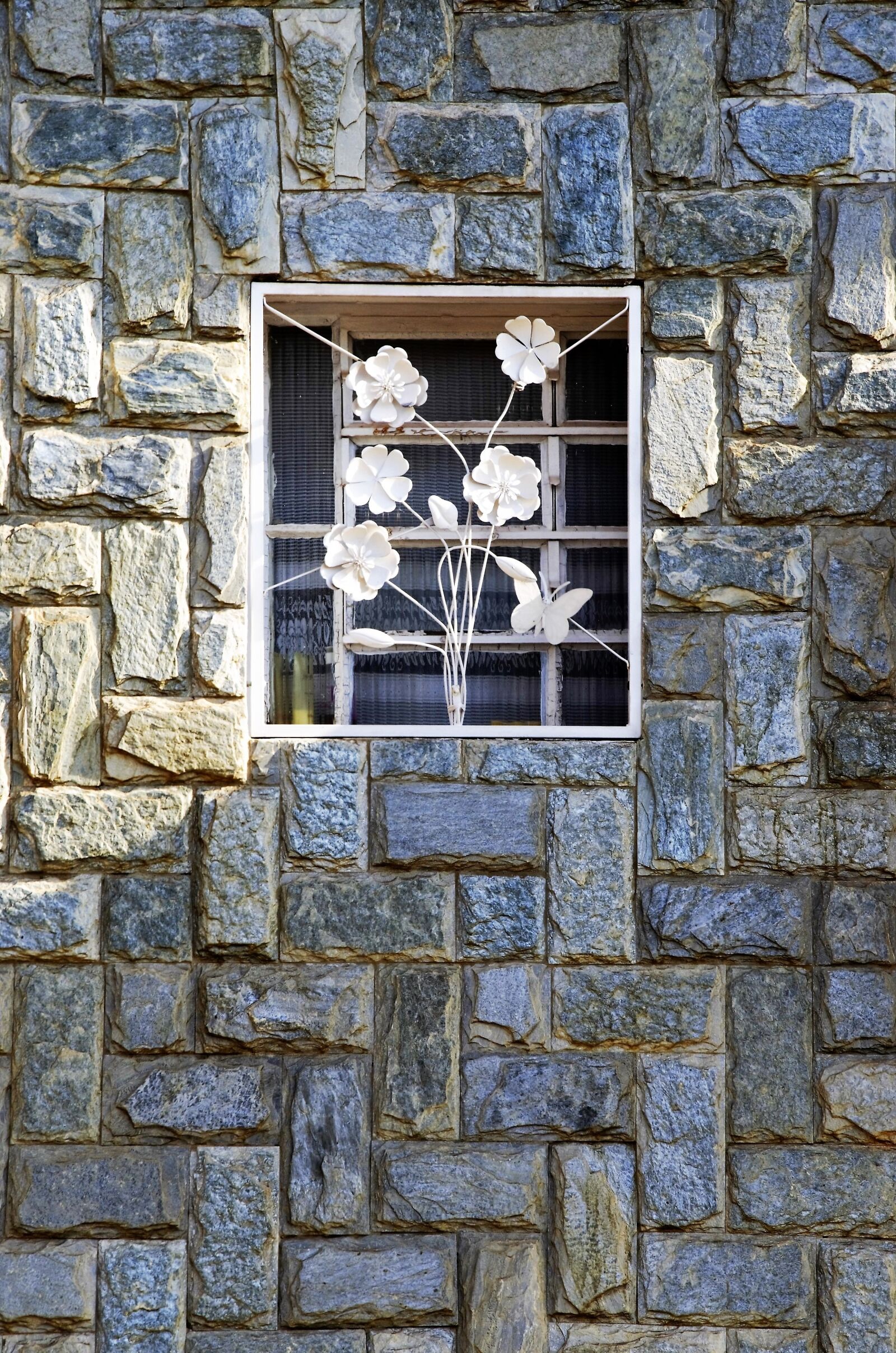 Nikon D5100 sample photo. Facade, stones, stone texture photography