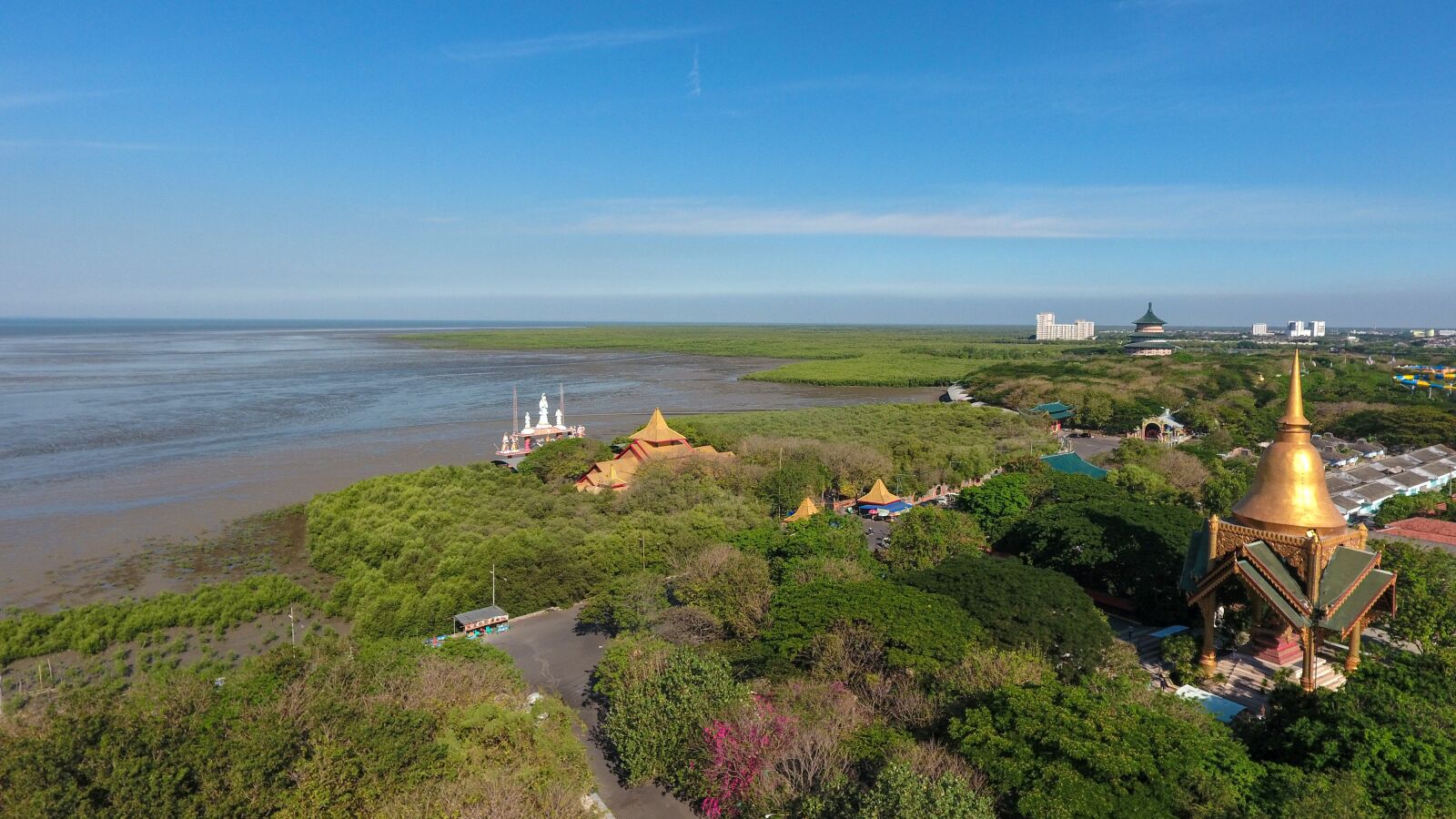 DJI FC330 sample photo. Air, shrine, architecture photography