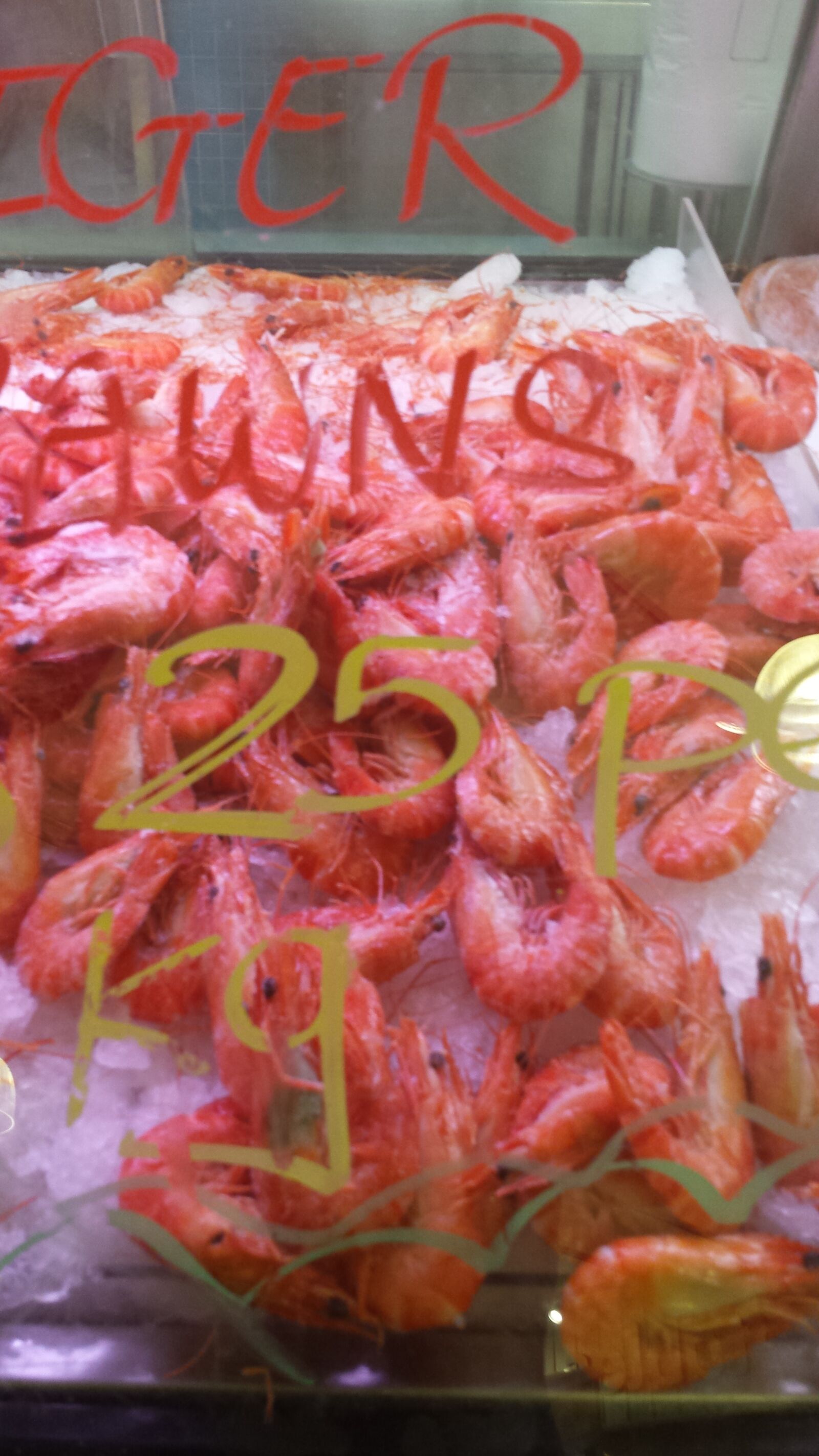 Samsung Galaxy S4 sample photo. Christmas, prawns photography