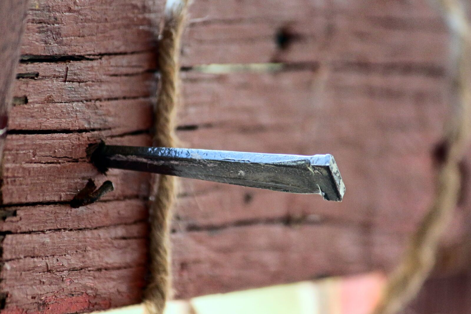 Canon EOS 650D (EOS Rebel T4i / EOS Kiss X6i) sample photo. Cross, nail, christ photography