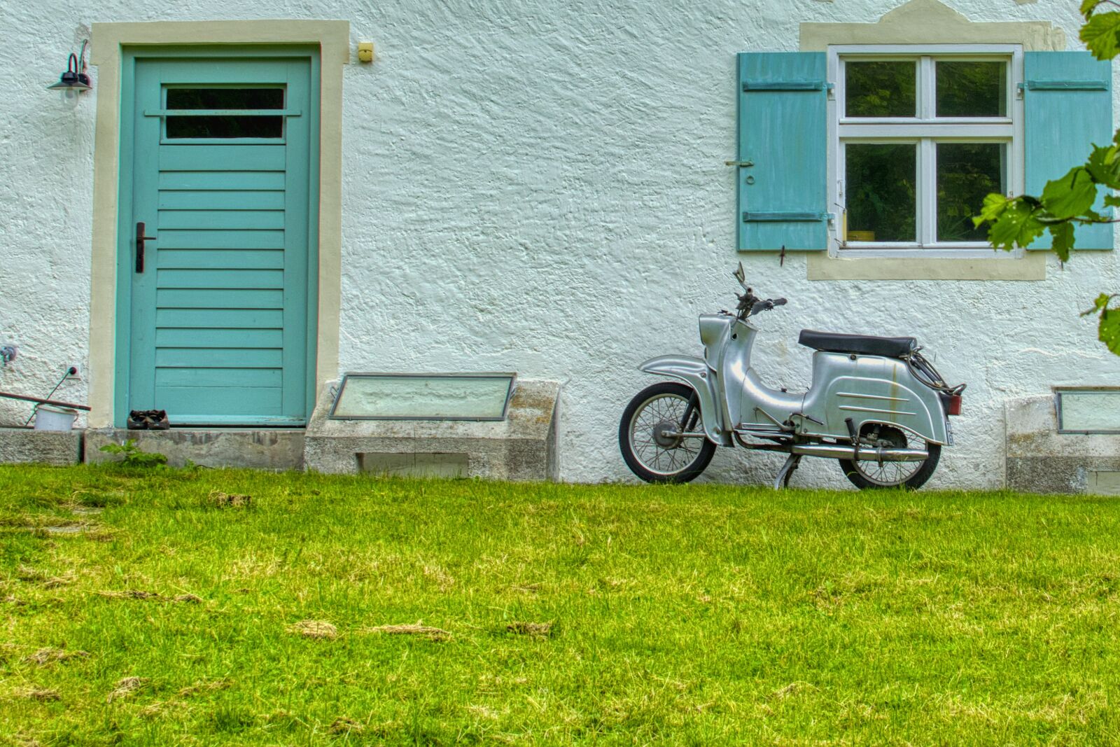 Nikon D7100 sample photo. House entrance, facade, house photography