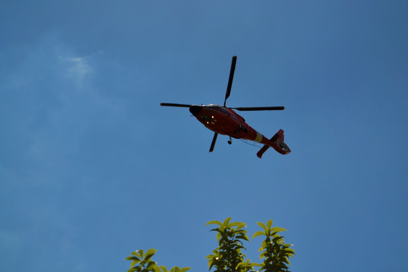 Nikon D3100 sample photo. Herman hospital, helicopter, chopper photography