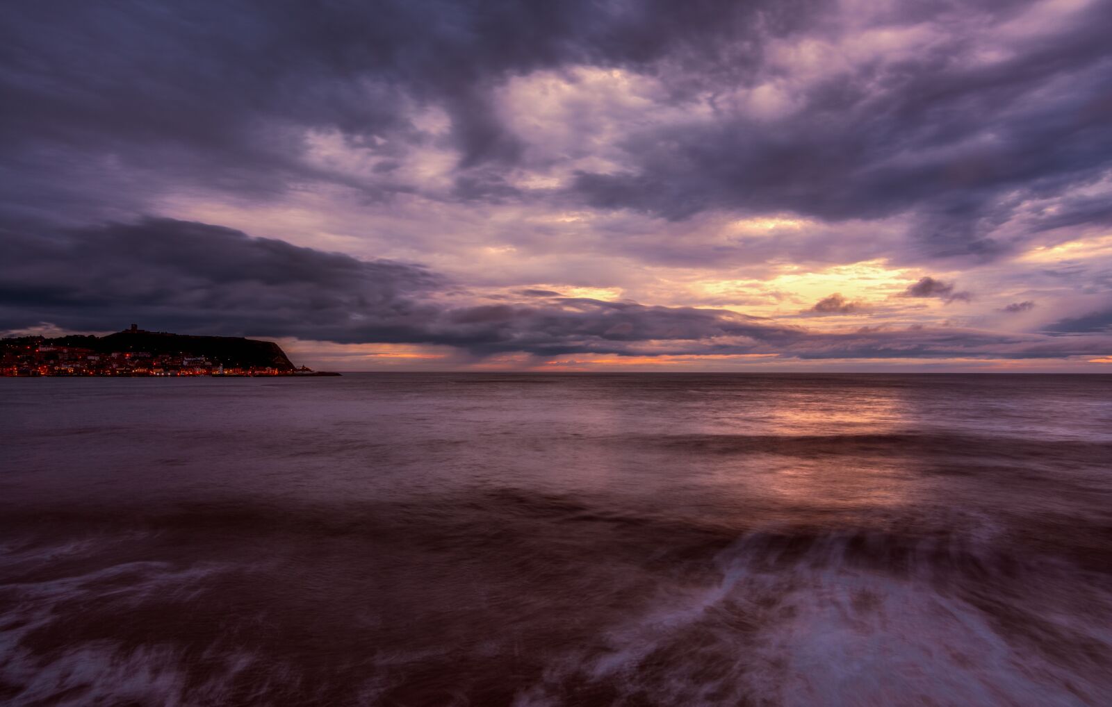 Tokina AT-X Pro 11-16mm F2.8 DX II sample photo. Scarborough, sunrise, seascape photography