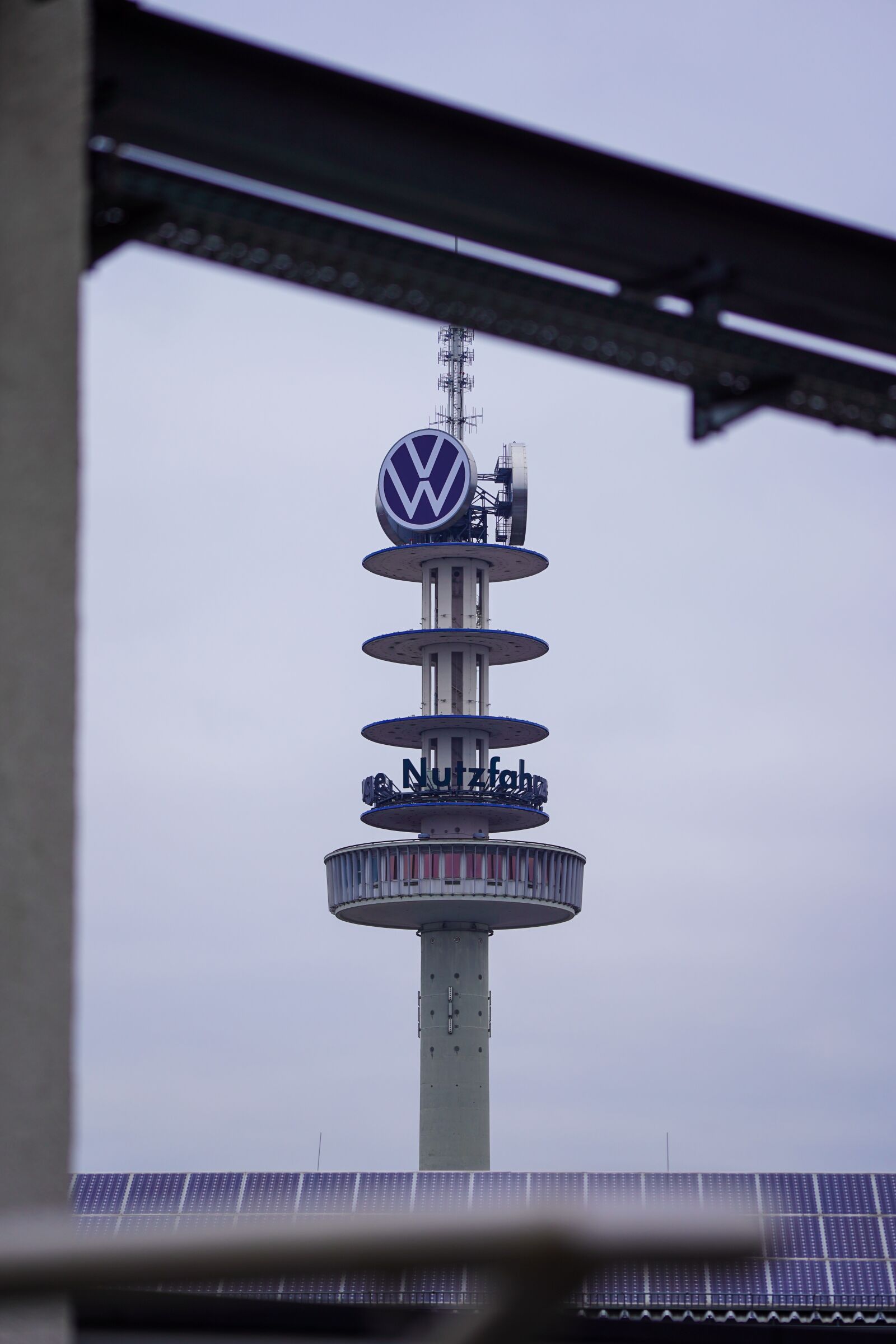 Sony FE 70-200mm F4 G OSS sample photo. Volkswagen, car, tower photography