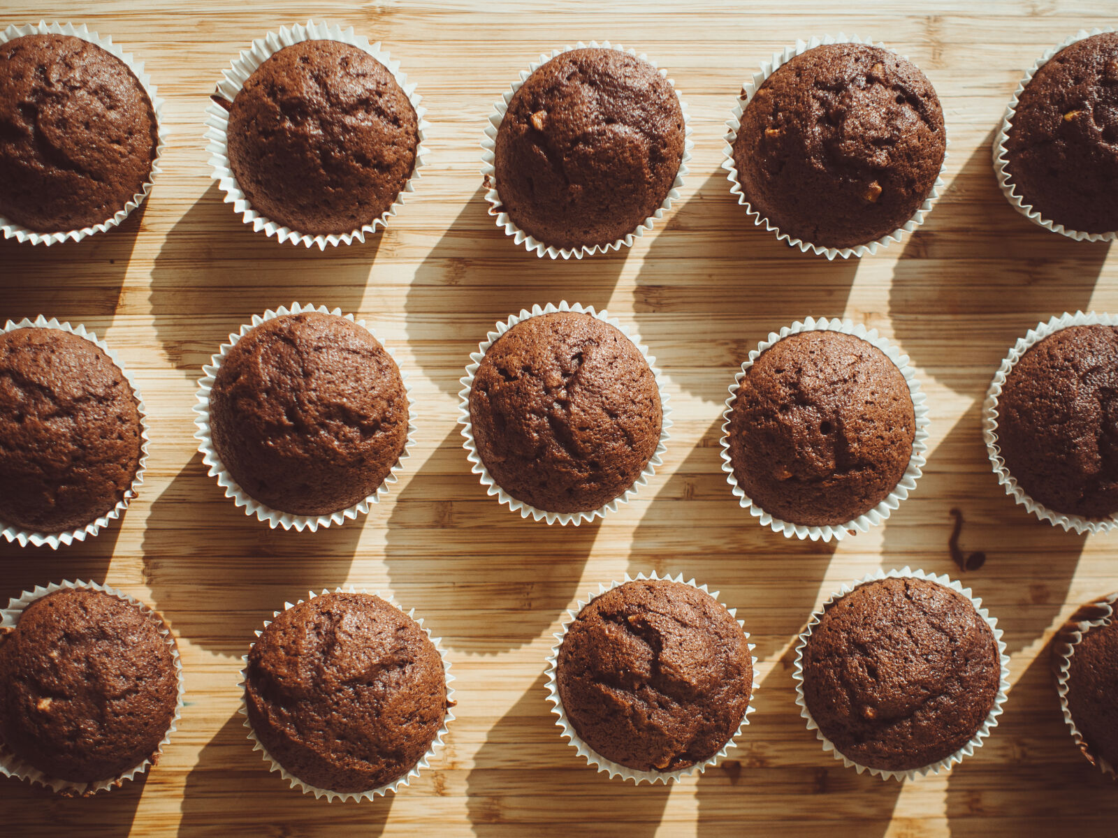 Olympus M.Zuiko Digital 17mm F1.8 sample photo. Food, muffins, bake photography