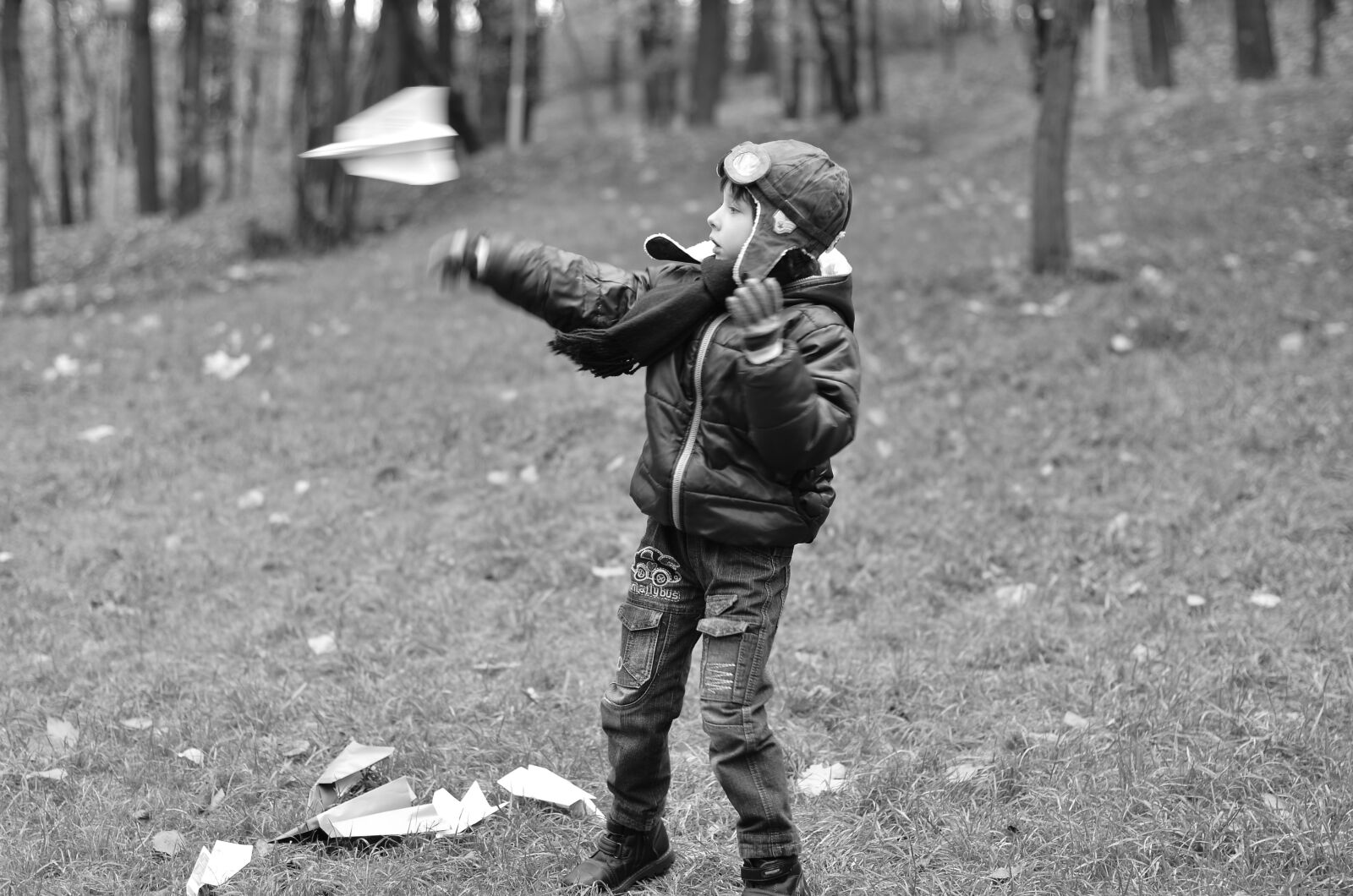 Nikon D7000 sample photo. Aircraft, paper plane, toy photography