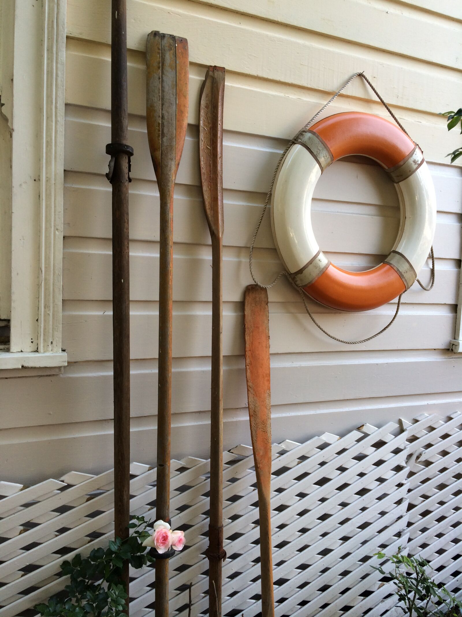iPhone 5s back camera 4.12mm f/2.2 sample photo. Oars, lifesaver, house photography
