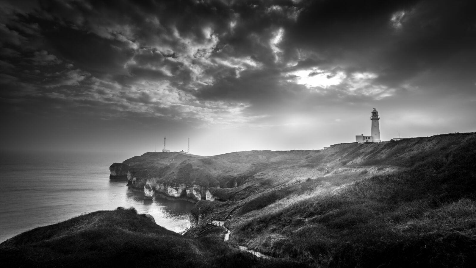 Tokina AT-X Pro 11-16mm F2.8 DX II sample photo. Moody, seascape, lighthouse photography